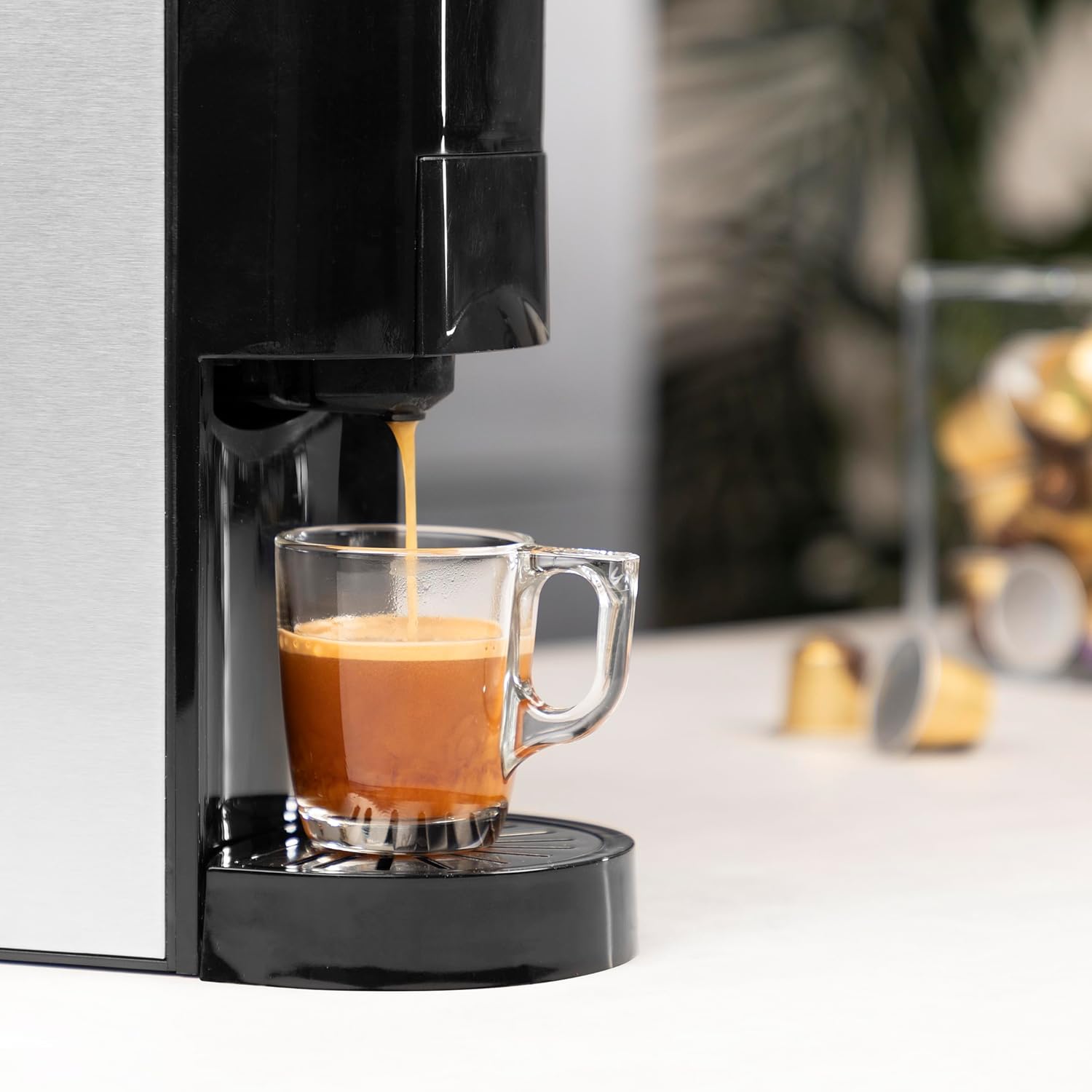 Princess 01.249450.01.001 Caffettiera Multifunzione, Compatibile con capsule Nespresso,Dolce Gusto,cialde ESE e caffè macinato, 19 bar, Nero e argento, 800 ml