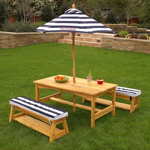 KidKraft Set tavolo e panchine in legno per bambini con cuscini e ombrellone, mobili per giardino e per esterno, Strisce blu navy e bianche, 00106 : Giardino e giardinaggio