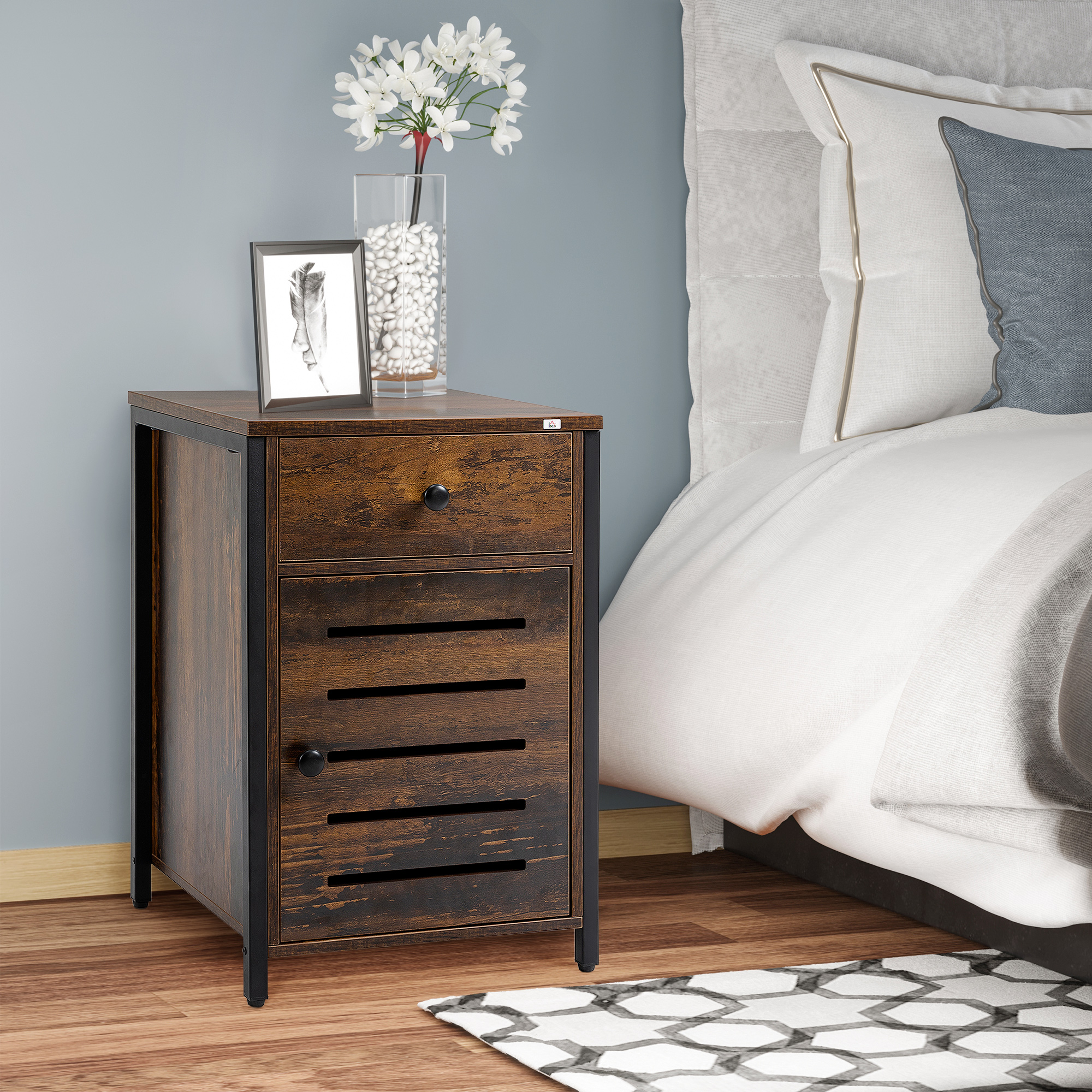 HOMCOM Nachttisch im Industriedesign, Nachtkommode, Beistelltisch, 1 Schublade, 1 Schrank, Schwarz + Braun