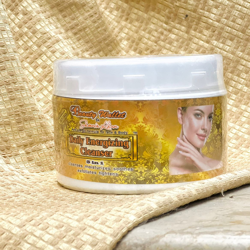 Beauty Wallet Daily Energising Cleanser