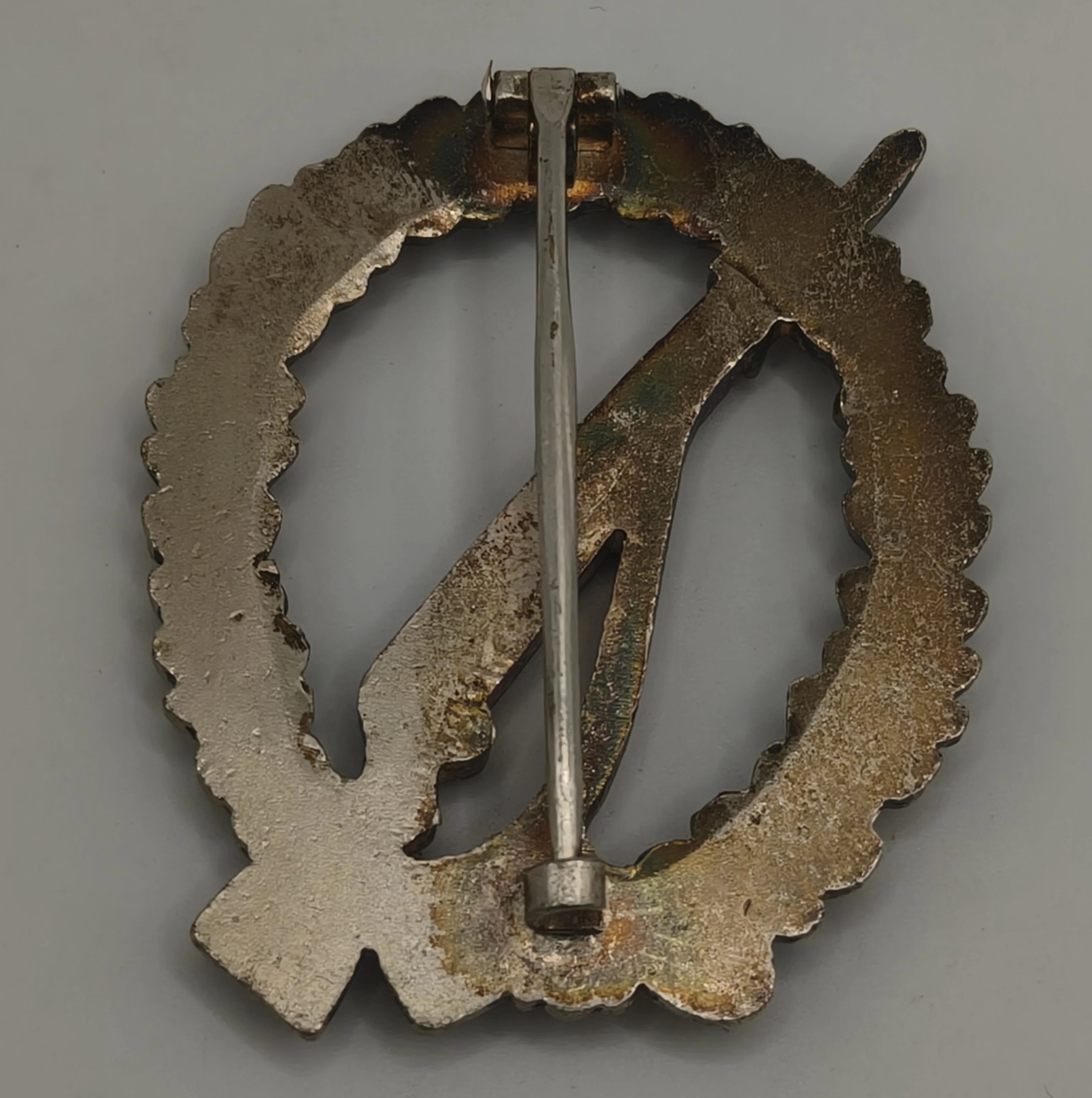 Infantry Badge III reich, 1958 model. Germany