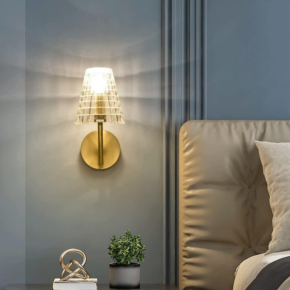 Wandleuchten, Schlichte Geometrische Wandleuchte Mit Glasschirm, Goldfarbene, Halbaufgesetzte Wandleuchte E14, Komplett Aus Kupfer Gefertigte Wandleuchten Für S