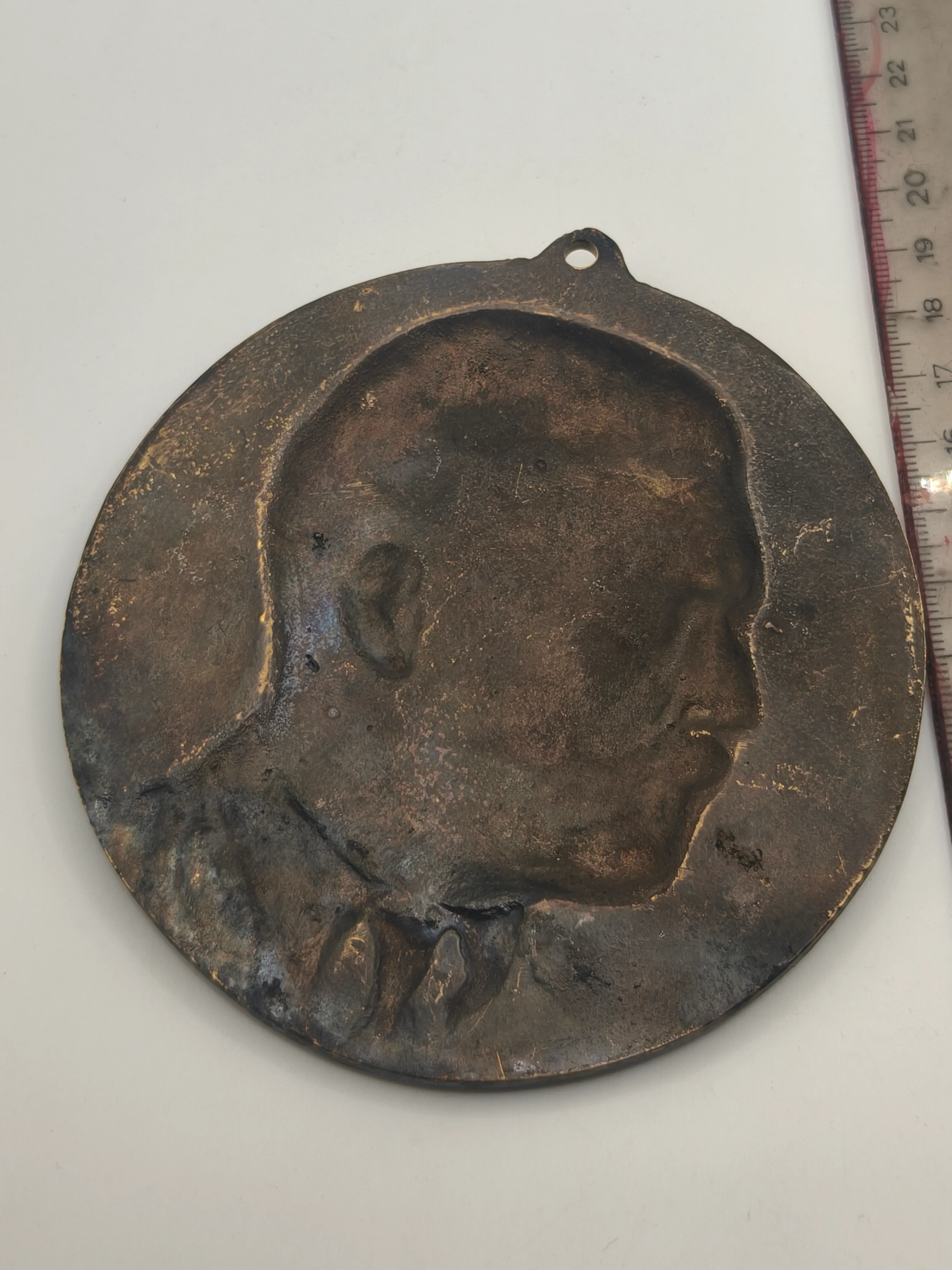 AH IIWW low-relief bust plaque. III reich
