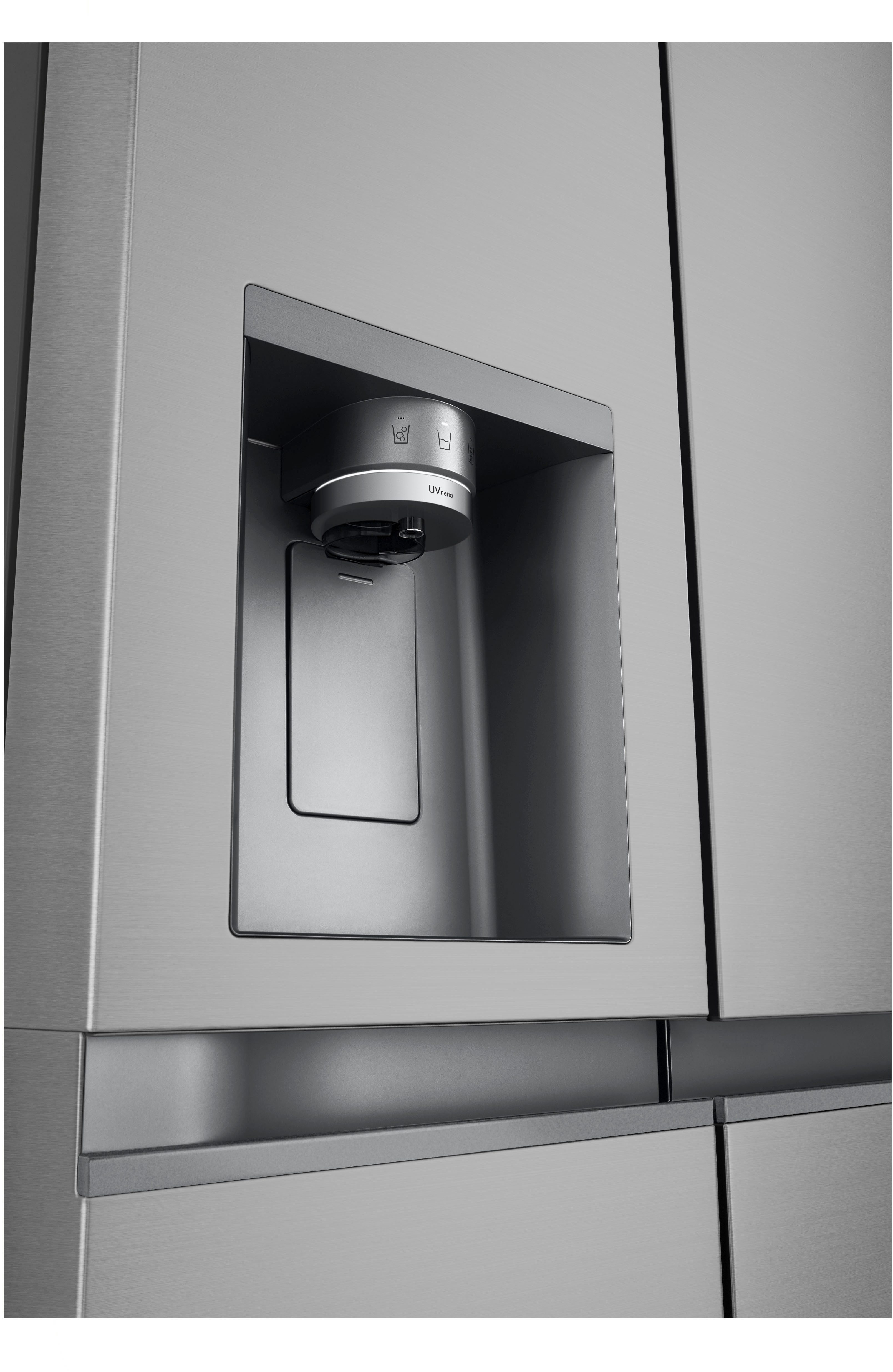 Side-by-Side L-Serie GSLE81PYBD