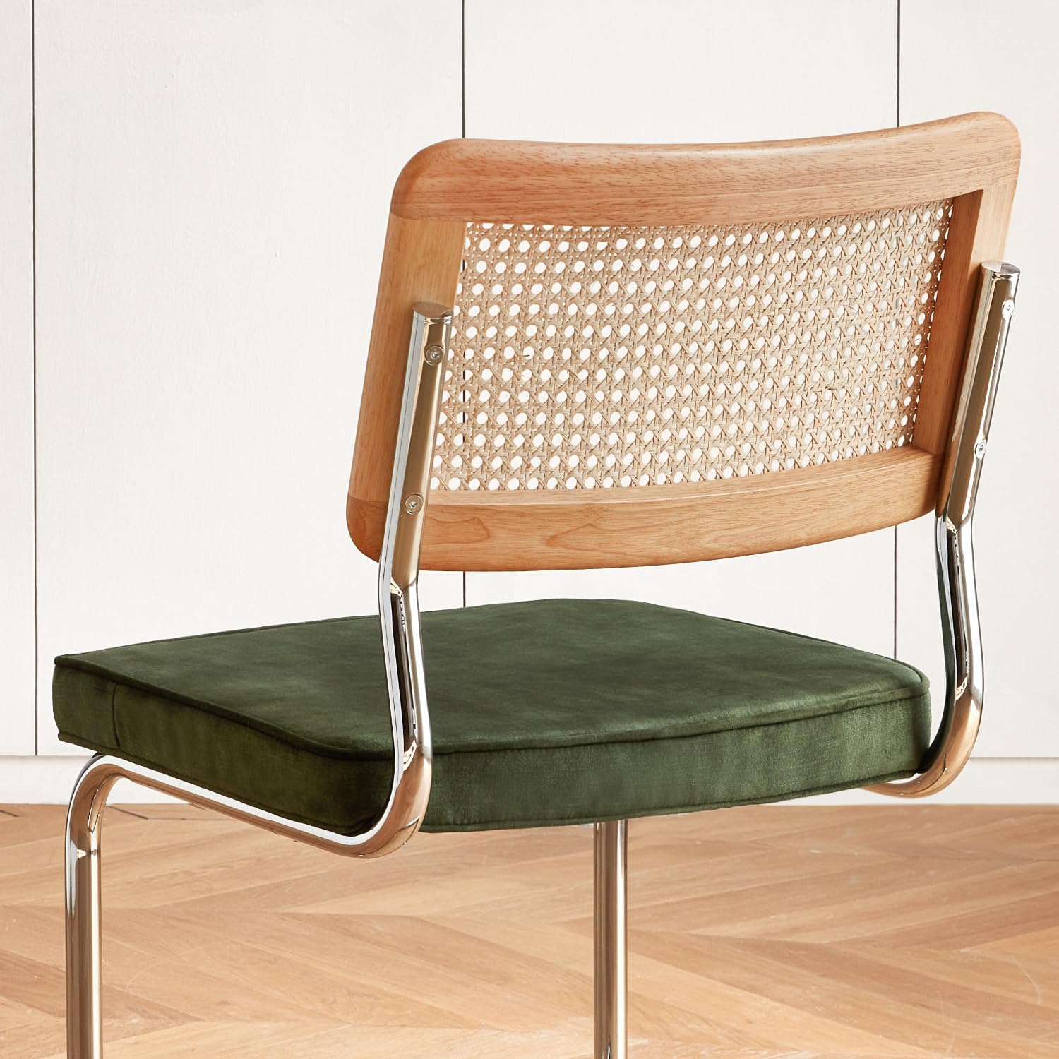 Green Rattan Dining Chairs Set of 4, Wooden Mid Century Modern Dining Room Chairs, Mesh Back Cane Kitchen Chair, Cesca Design Chairs with Metal Chrome Legs