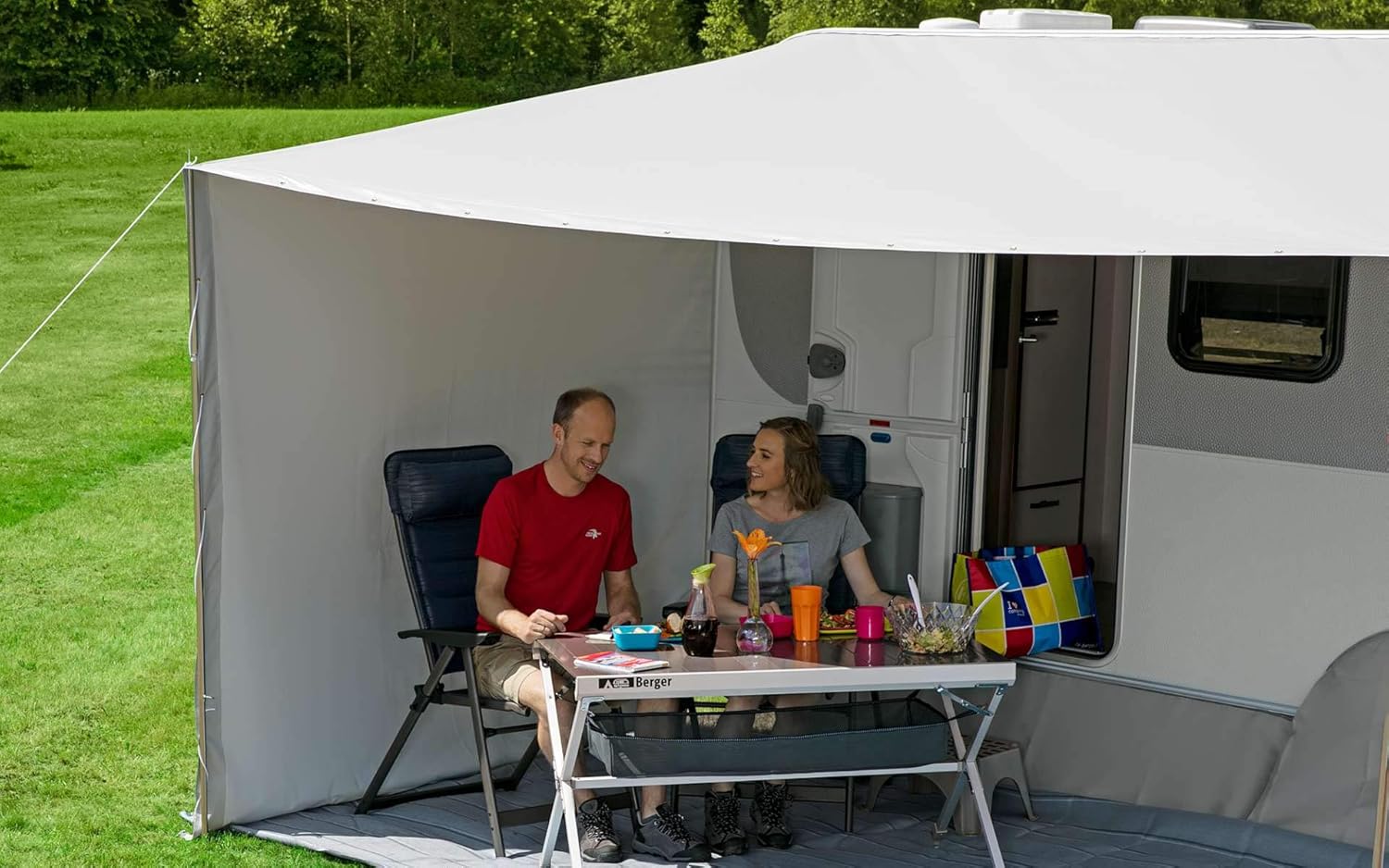 BERGER | Berger Vario Sun Shade 500 x 240 cm - Waterproof Shade Shade for Van/Motorhome, UV and Rain Canopy, Telescopic Steel Poles and Fixing Kit Included