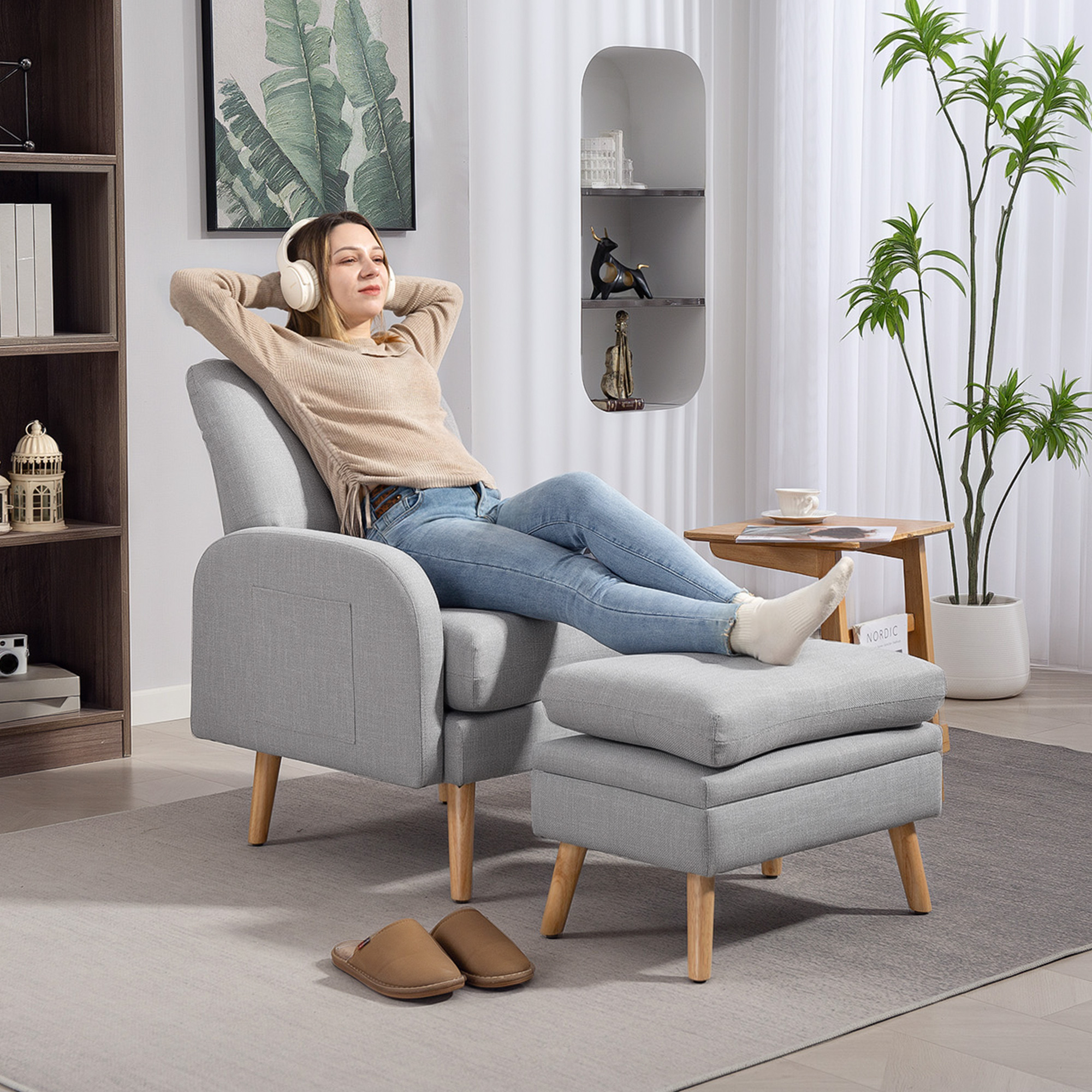 HOMCOM Relaxsessel mit Fußhocker Fernsehsessel mit Kissen gepolstert in Leinenstoff 68,5 x 73,5 x 90 cm hellgrau