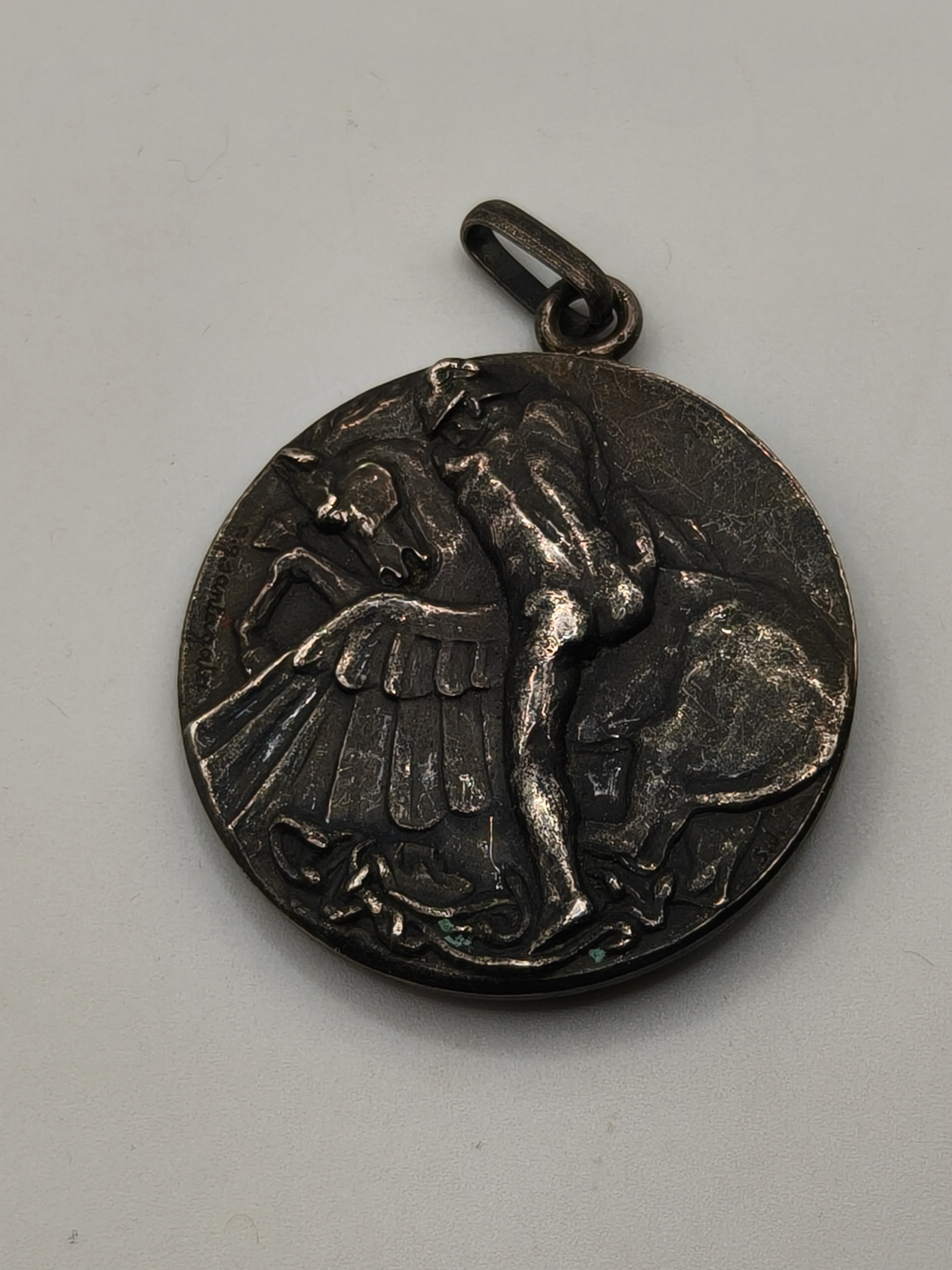 Disabled Servicemen's Association commemorative medal.  1926 Italy. Silver.