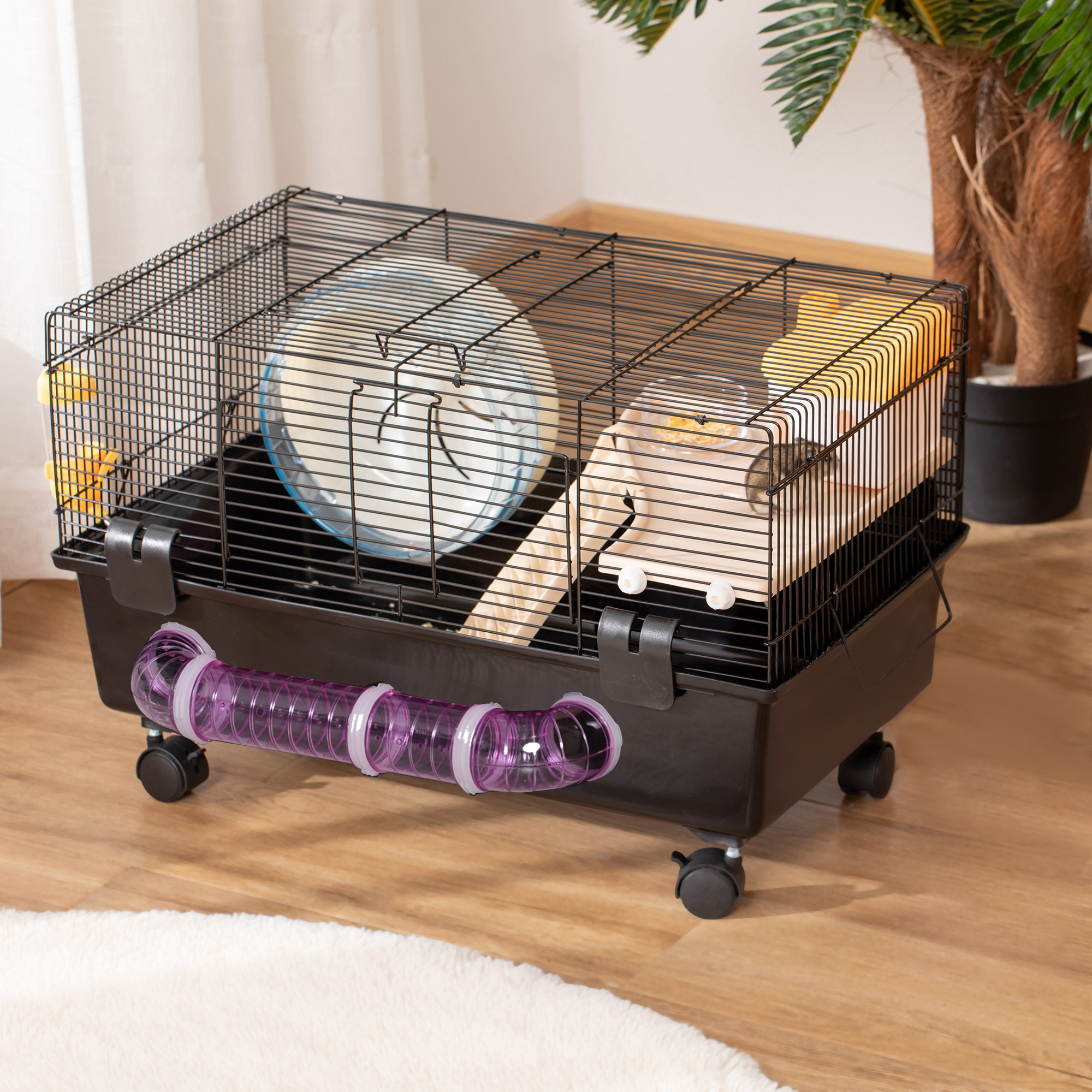 PawHut Hamsterkäfig mit Hamsterhaus, Tunnel und Laufrad, Basis mit 4 Rädern, 60x35x38,5cm, Schwarz und Hellbraun