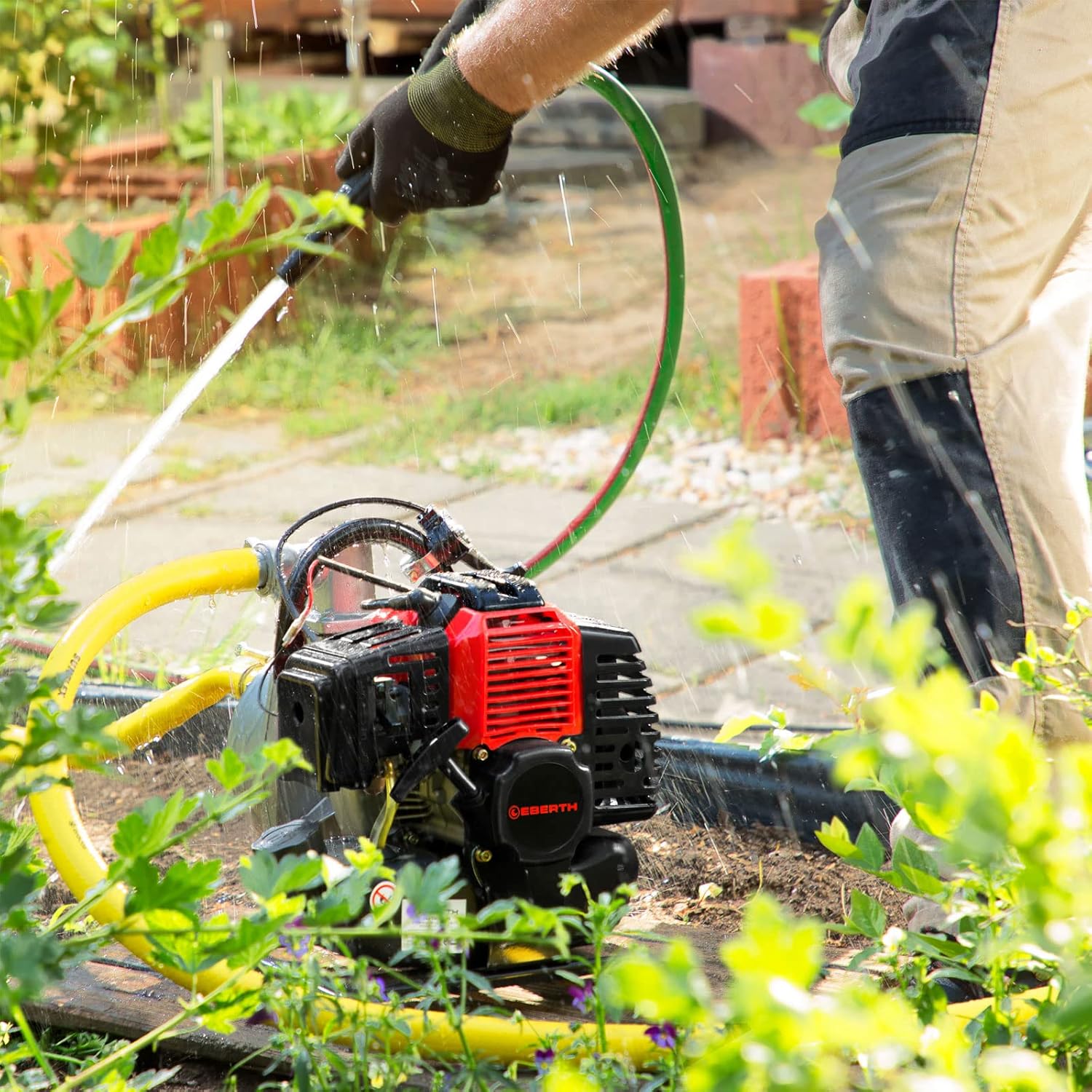 EBERTH 5,5 PK waterpomp met 30.000 l/u en 30 m opvoerhoogte, 2 inch aansluiting, tuin-/vuilwaterpomp met 4-taktmotor en 7 m aanzuighoogte, benzinepomp, trekstarter, metalen voet, handvat