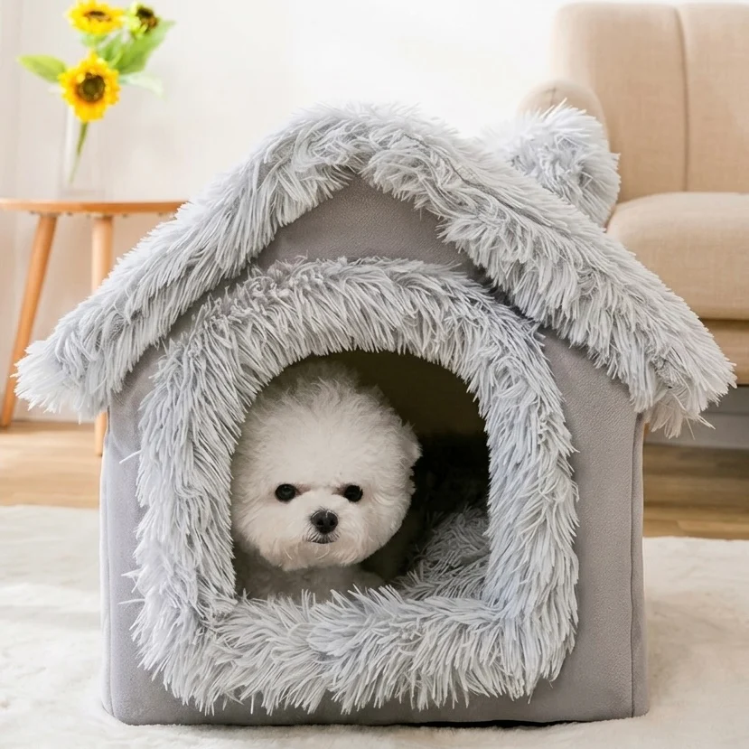 Pet Bed for Dogs & Cats �C Soft Fleece Cover & Non-Slip Base