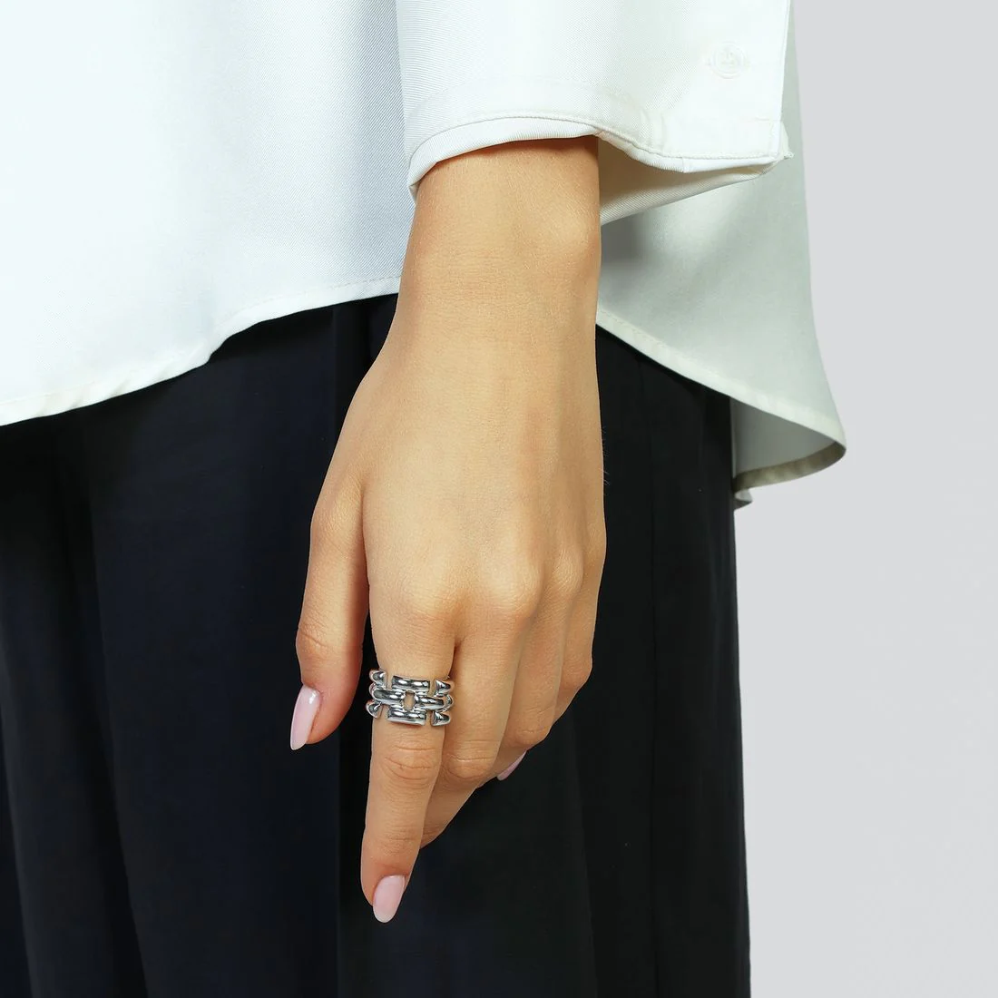 Anello Unoaerre in argento catena panthere 6667