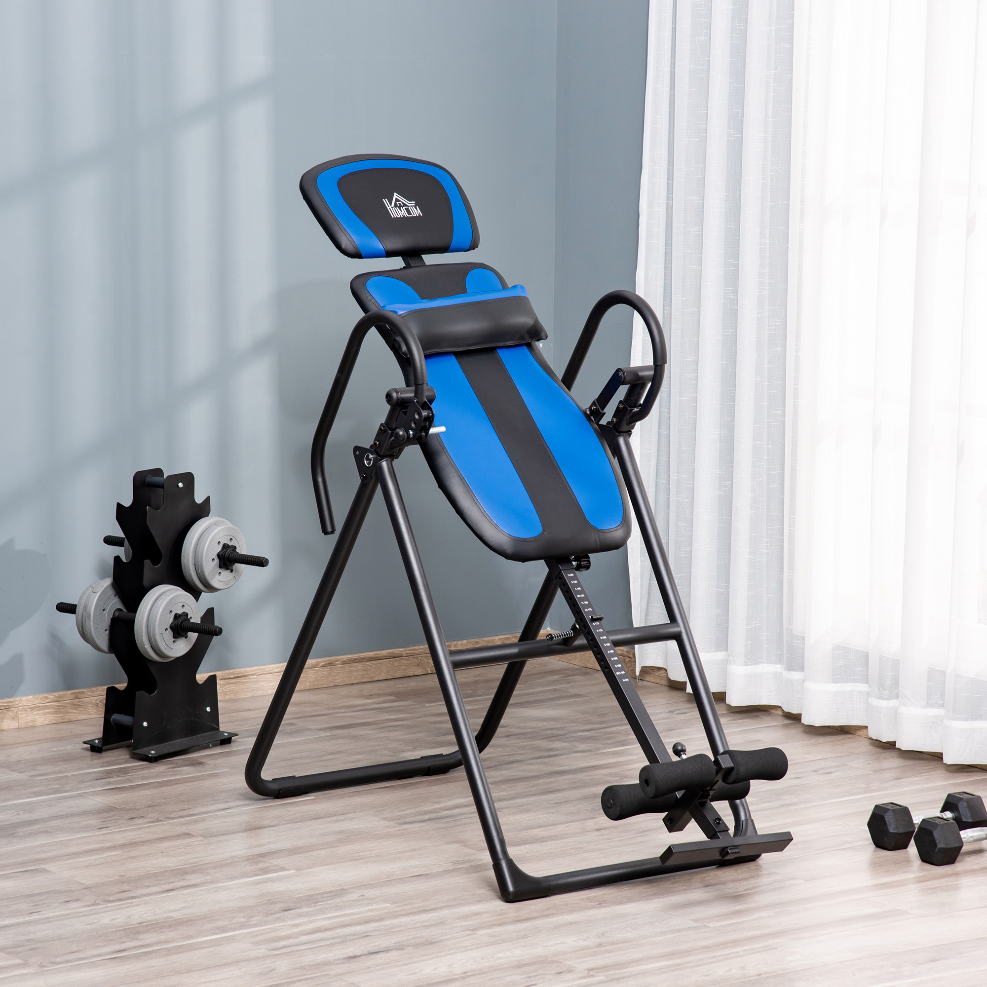 HOMCOM Inversionsbank klappbarer Schwerkrafttrainer mit zwei beweglichen Rädern eingestellt Rückenpolster Metall ABS Schwarz+Blau 132 x 71 x 145 cm
