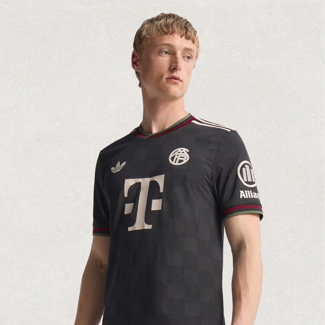 Bayern Munich 25/26 Third Jersey