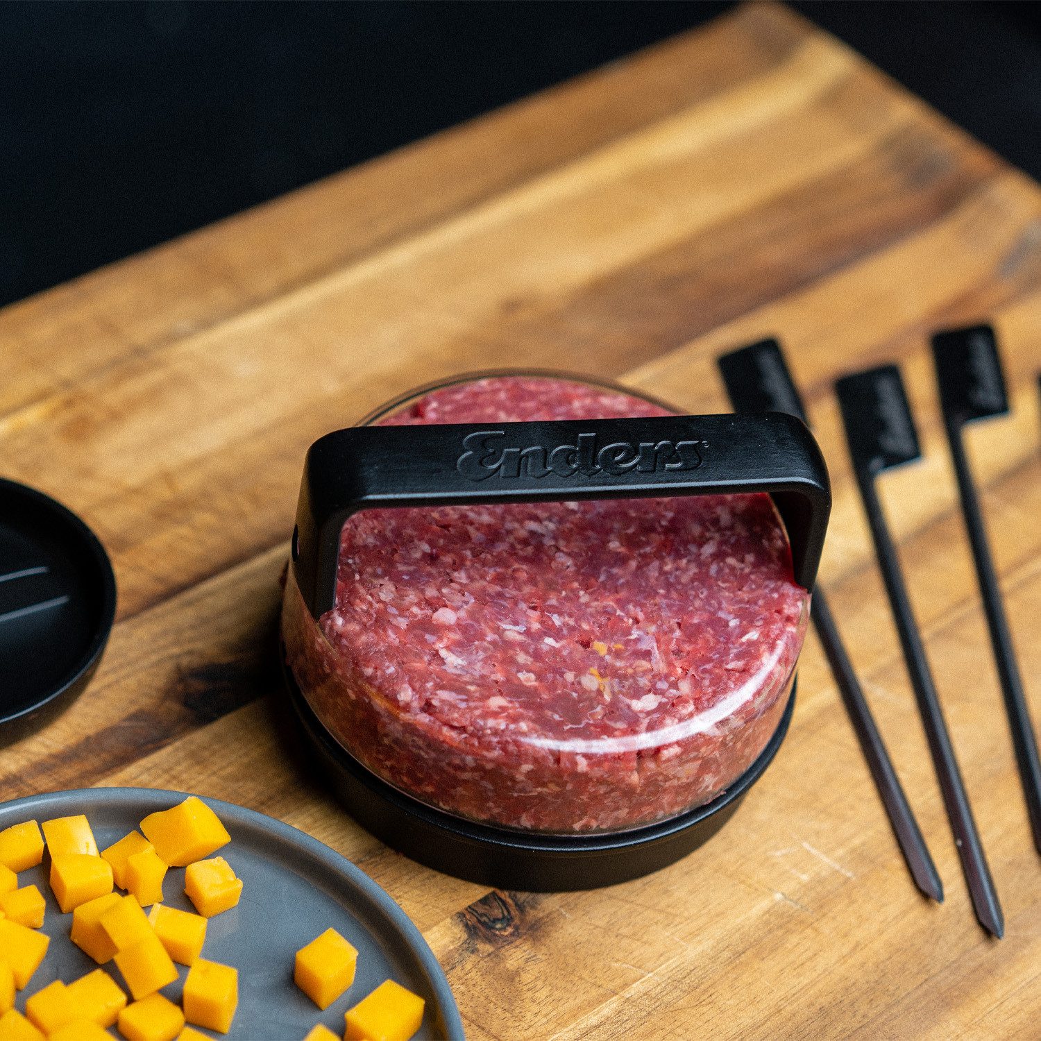 Burgerpresse Hamburgerpresse Set mit weiterer Presse + Burgerspießen zum Anrichten