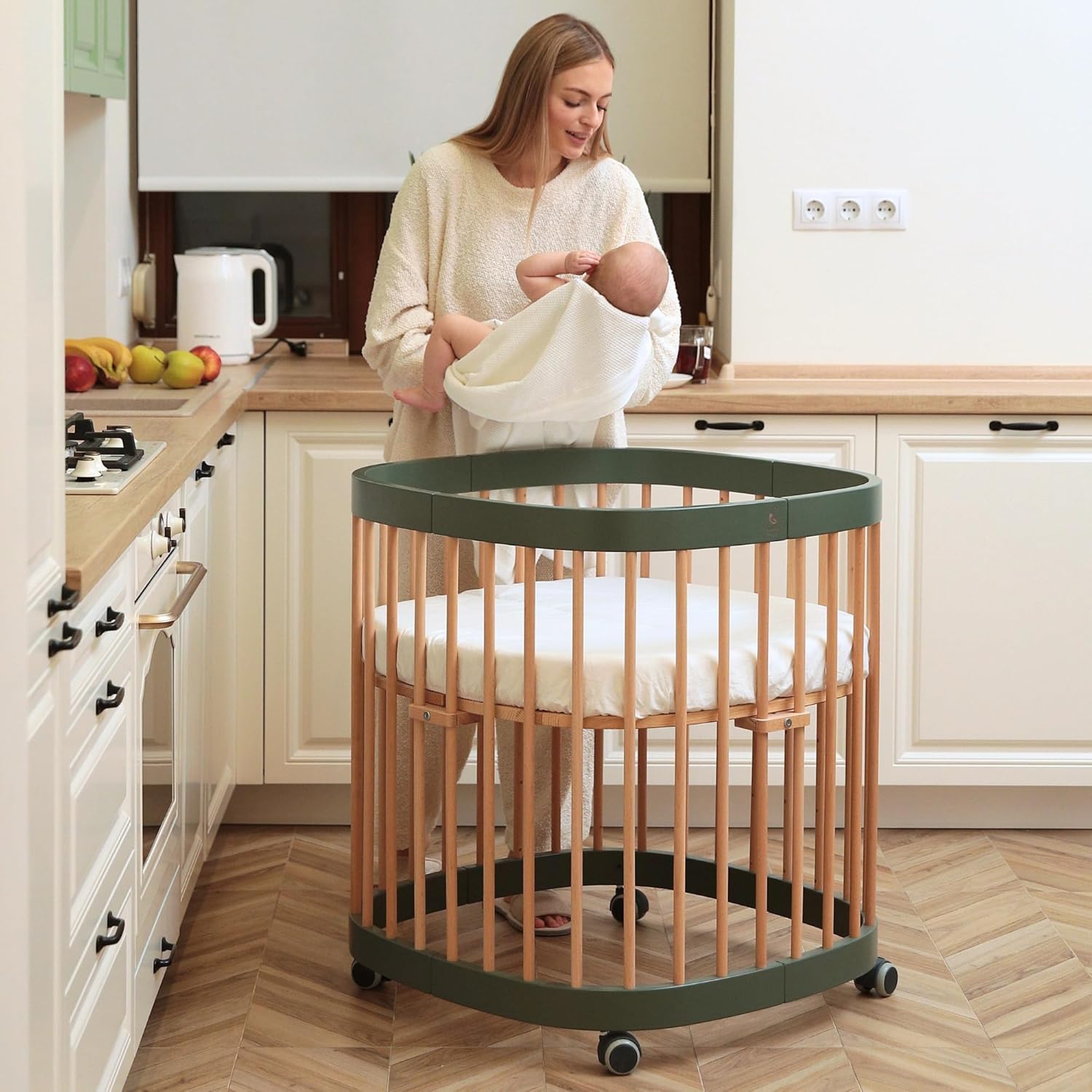 tweeto® Babybett 7 in 1 – mitwachsendes Babybett aus Holz | höhenverstellbares Beistellbett & Gitterbett | umbaubar zu Kinderbett & Laufstall (Buche Natur)