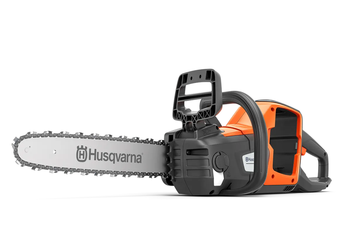 Husqvarna Motosega 242i + Batteria Bli30 7,5 Ah + Caricatore 40-C80