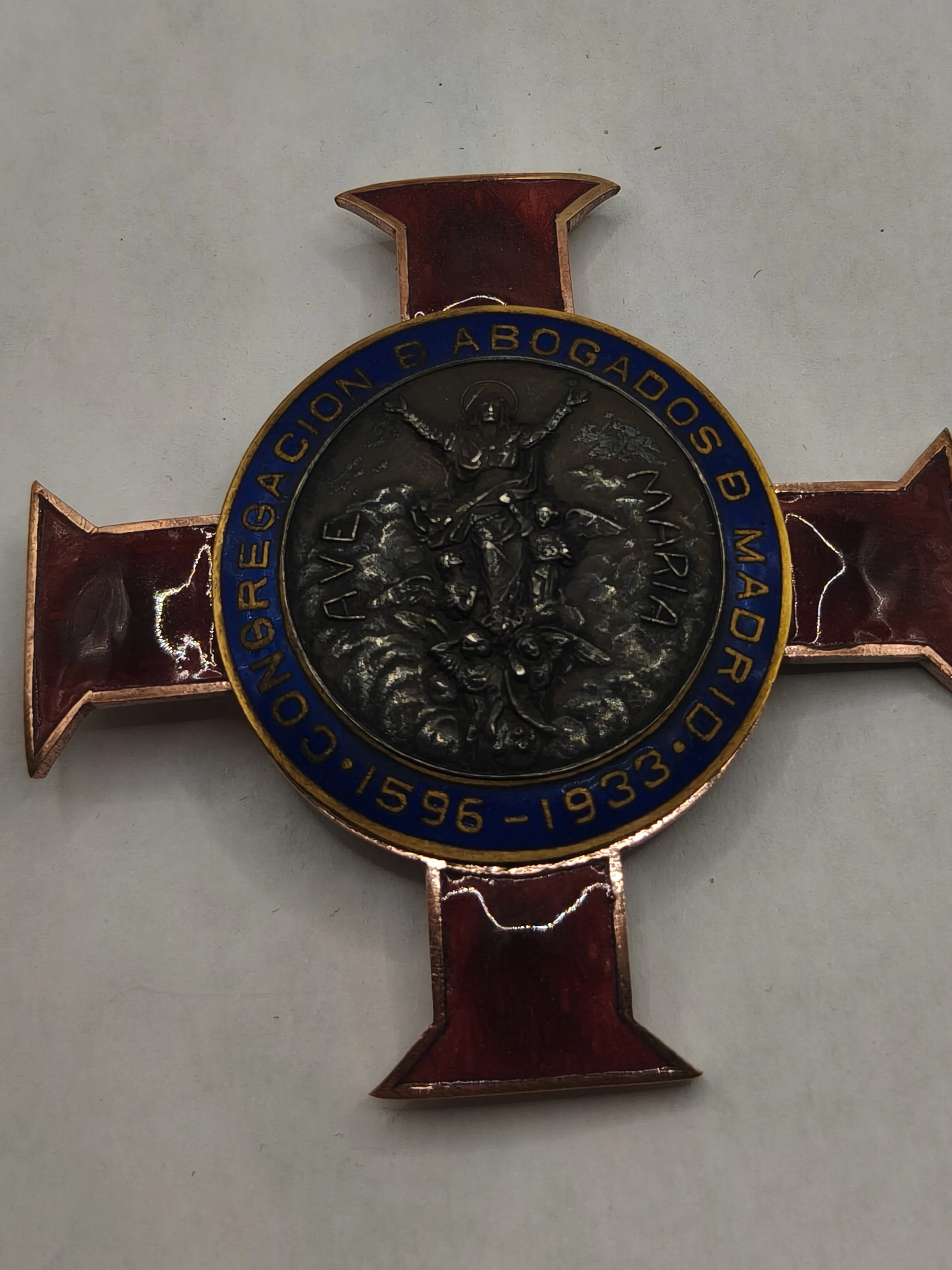 Placa cruz Colegio Abogados de Madrid. II Rep��blica Espa?a. 1933