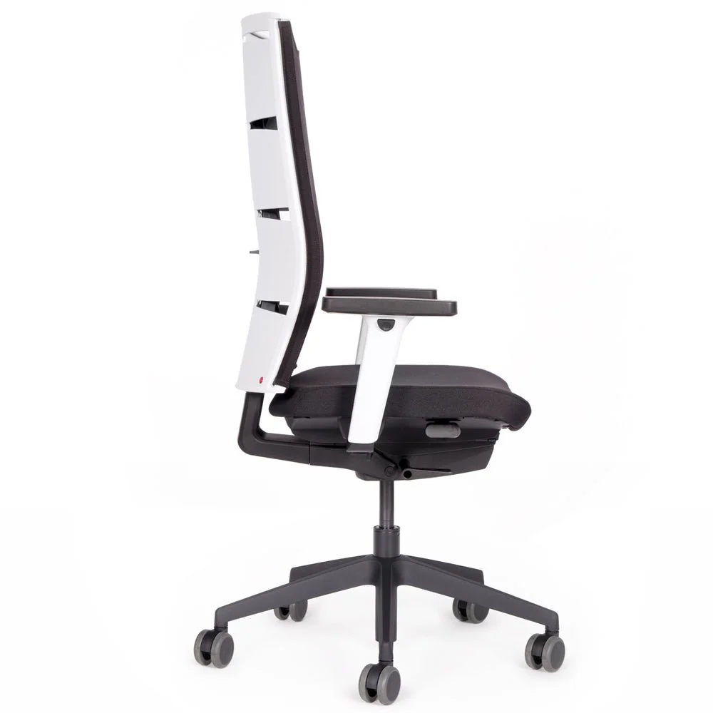 Sedia da ufficio ergonomica con schienale in rete lento Agilis Matrix MT12 EDIZIONE SPECIALE Pure Black