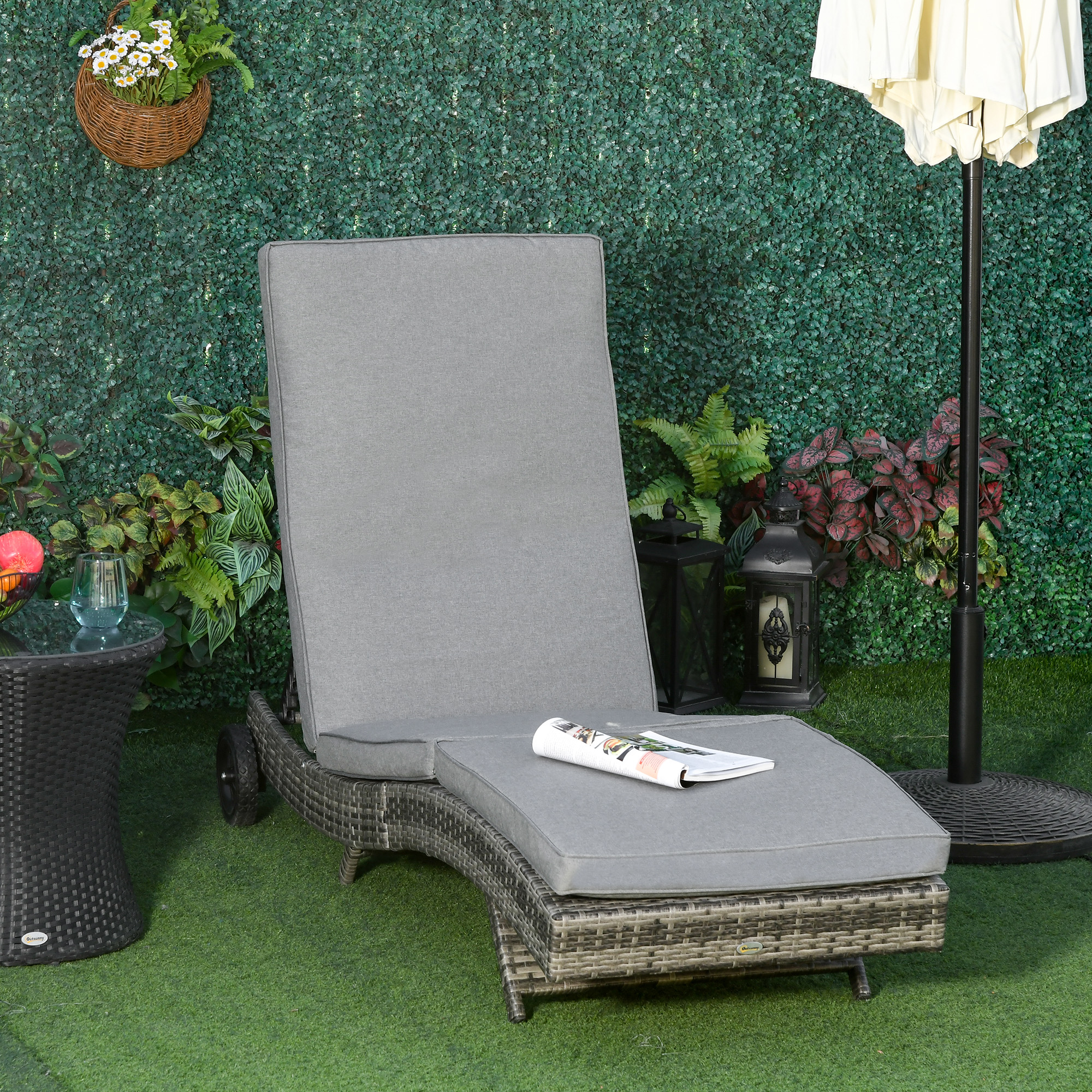 Outsunny Polyrattan Sonnenliege Gartenliege mit Kissen 5-stufig verstellbar Rattanliege Gartenmöbel Liege S-Form Metall Grau 207 x 70 x 70 cm