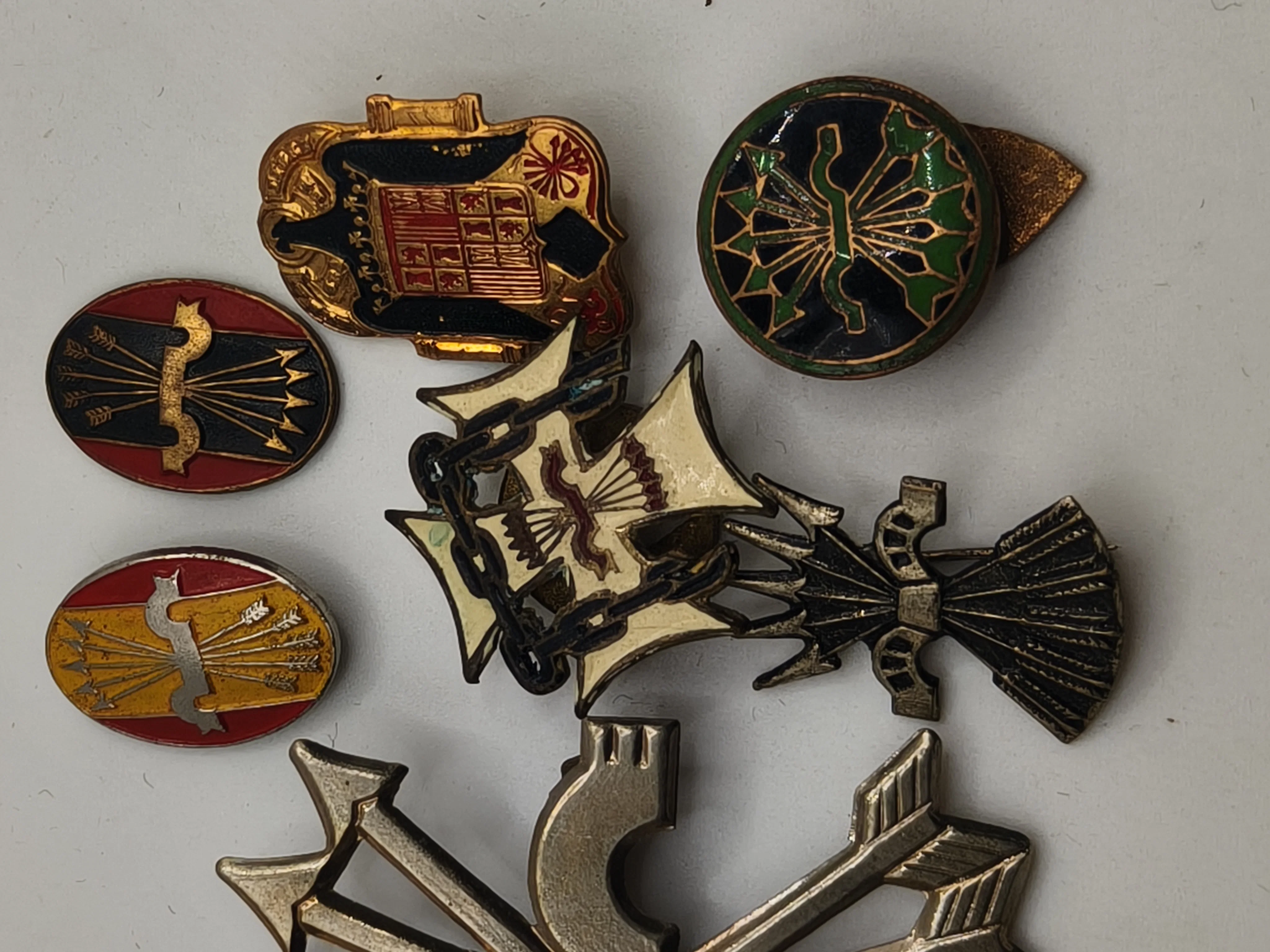 Lot Phalanx Badges. Spanish civil war.