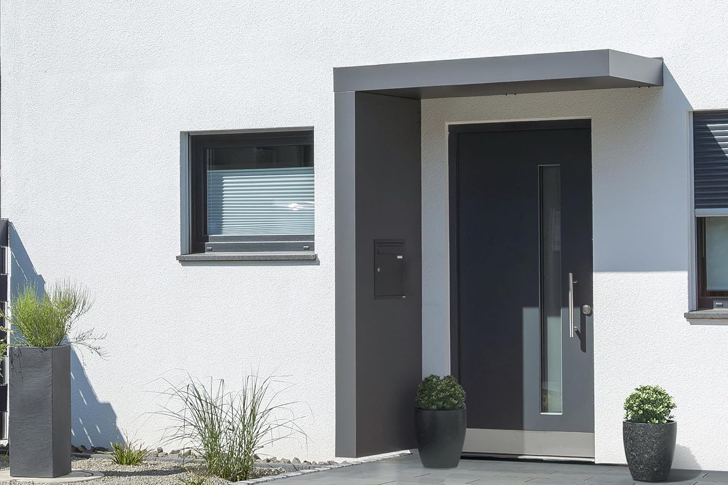 Gutta Rechteckvordach BS Plus 160 mit Seitenteil Links, Anthrazit und BK Standard Anthrazit