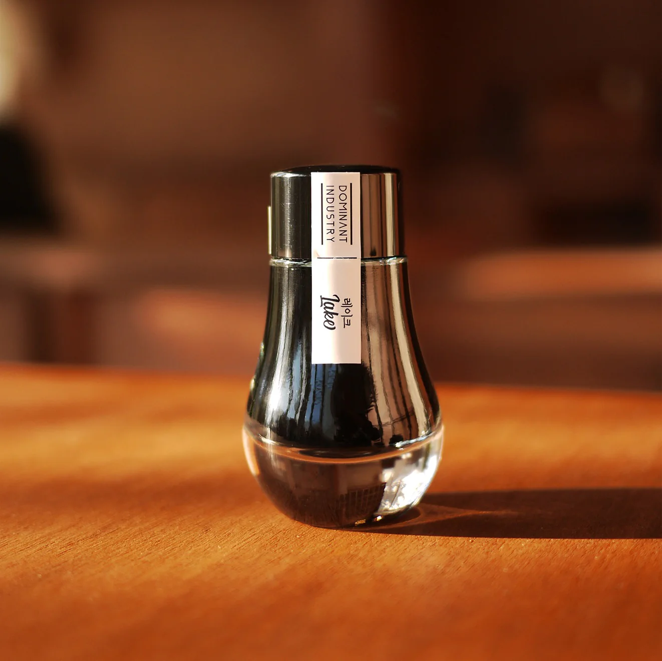 Dominant Industry Lake - Standard Ink Bottle