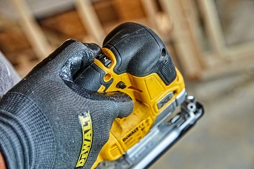 DEWALT DCS334N XJ Seghetto alternativo Brushless con impugnatura a staffa XR 18V senza batterie ne caricabatteria : Fai da te