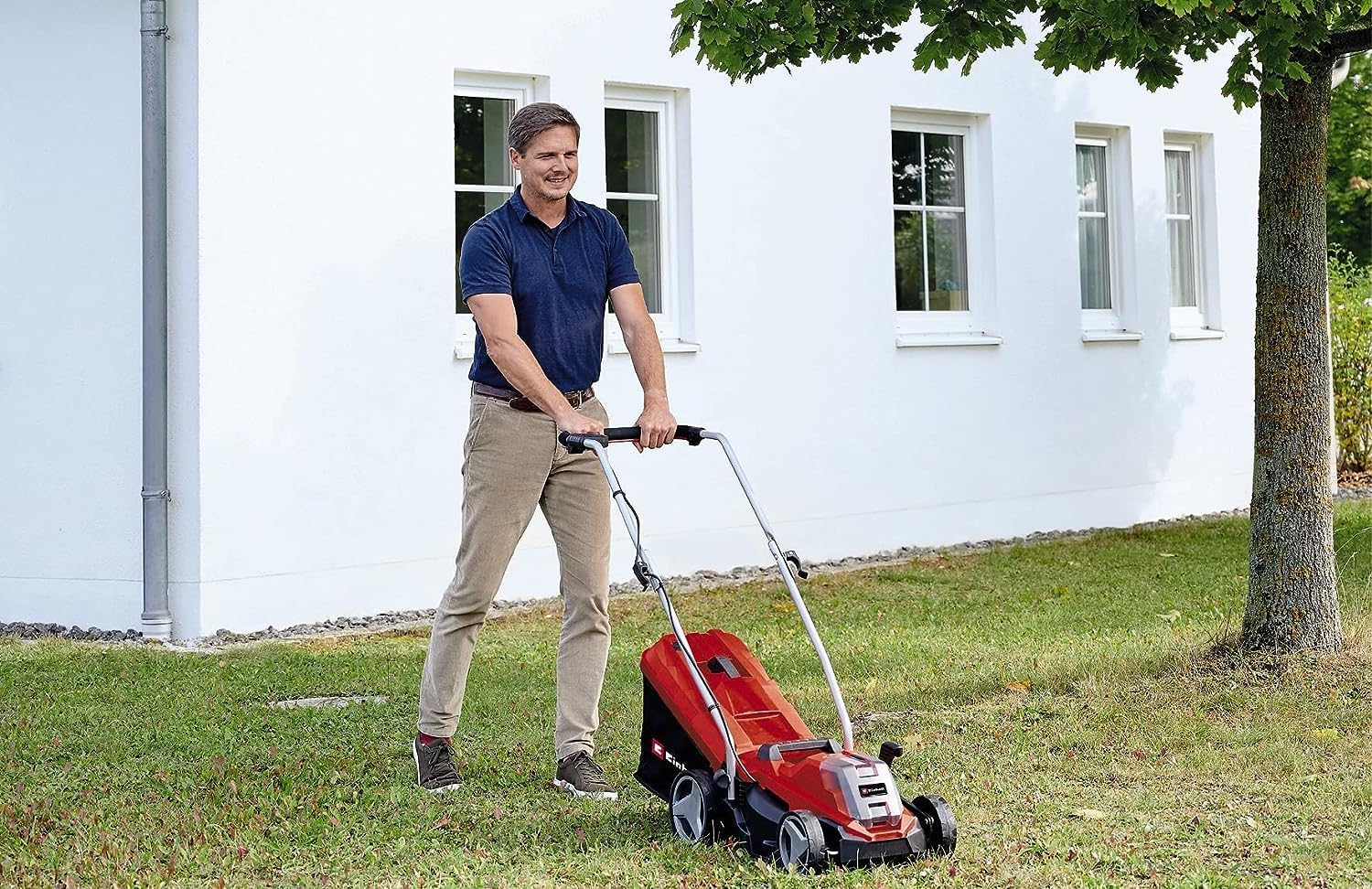 Einhell Akku-Rasenmher GE-CM 18/33 Li-Solo Power X-Change (18 V, 33 cm Schnittbreite, bis 200 m, Brushless, 30L Grasfangkorb, 25-65 mm Schnitthhe, ohne Akku)
