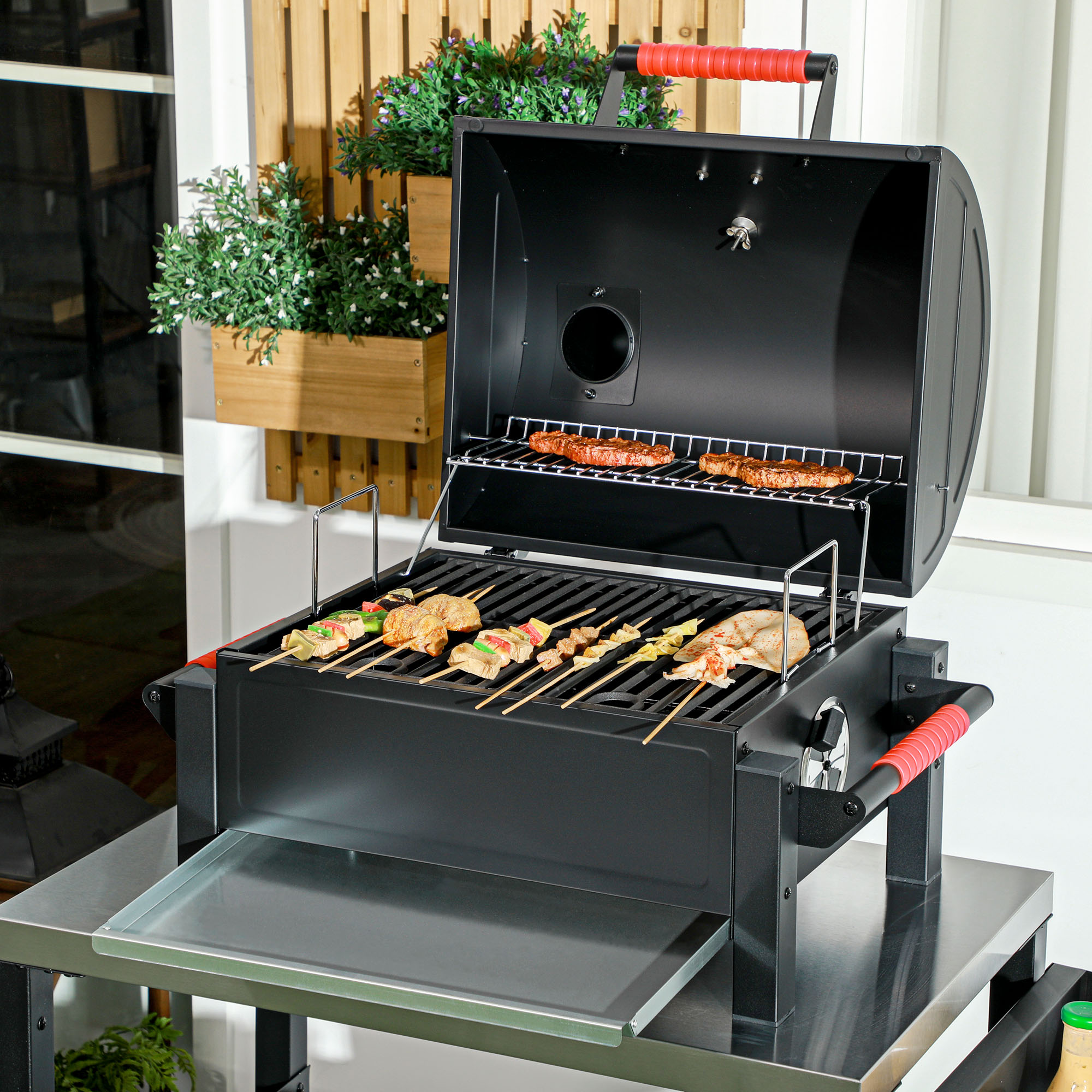 Outsunny Kohlegrill mit Deckel, Warmhalterost, Aschefach, Thermometer, rostfrei, 68,5x50x54cm, Schwarz/Rot