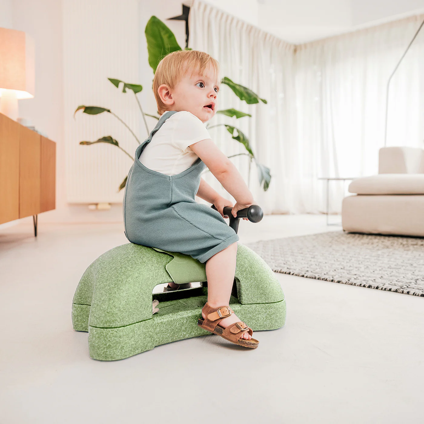 2025 Scoot and Ride My First baby walker 3-in-1 e scivolo – Olive