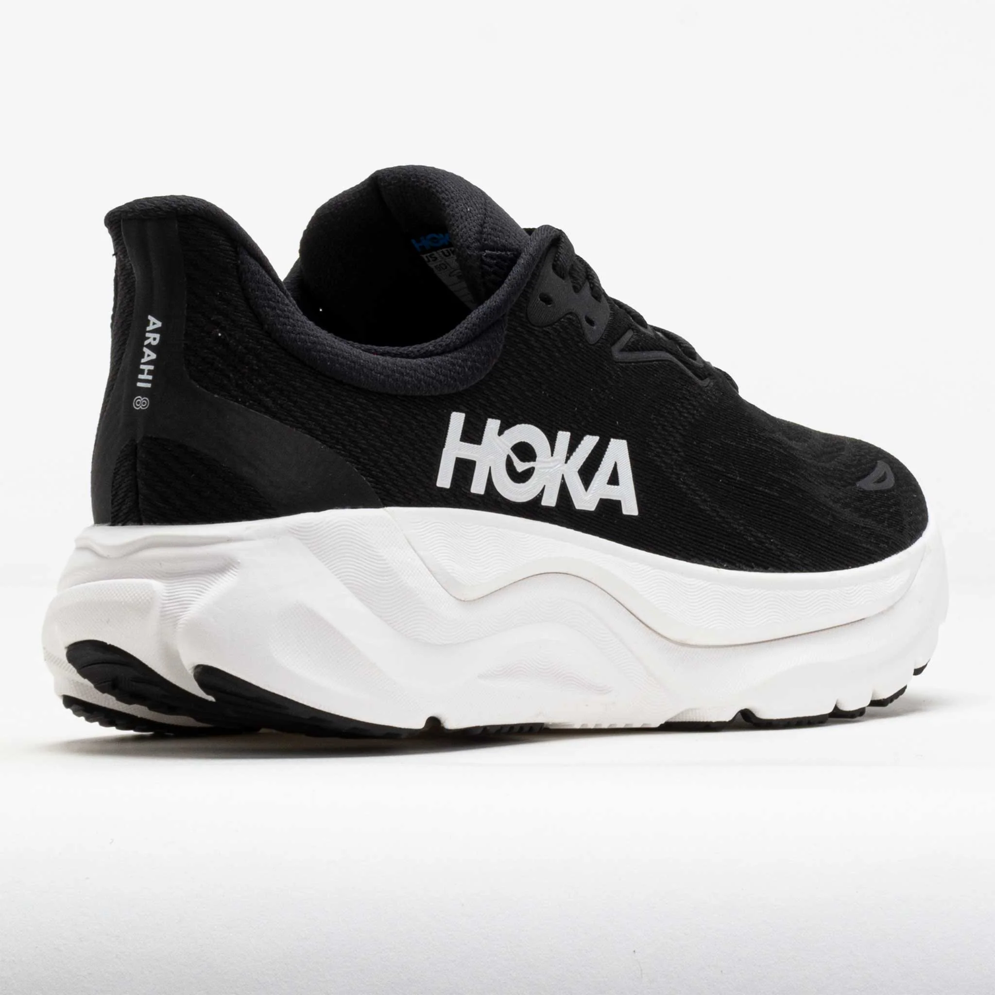 Arahi 8 Men's Black/White