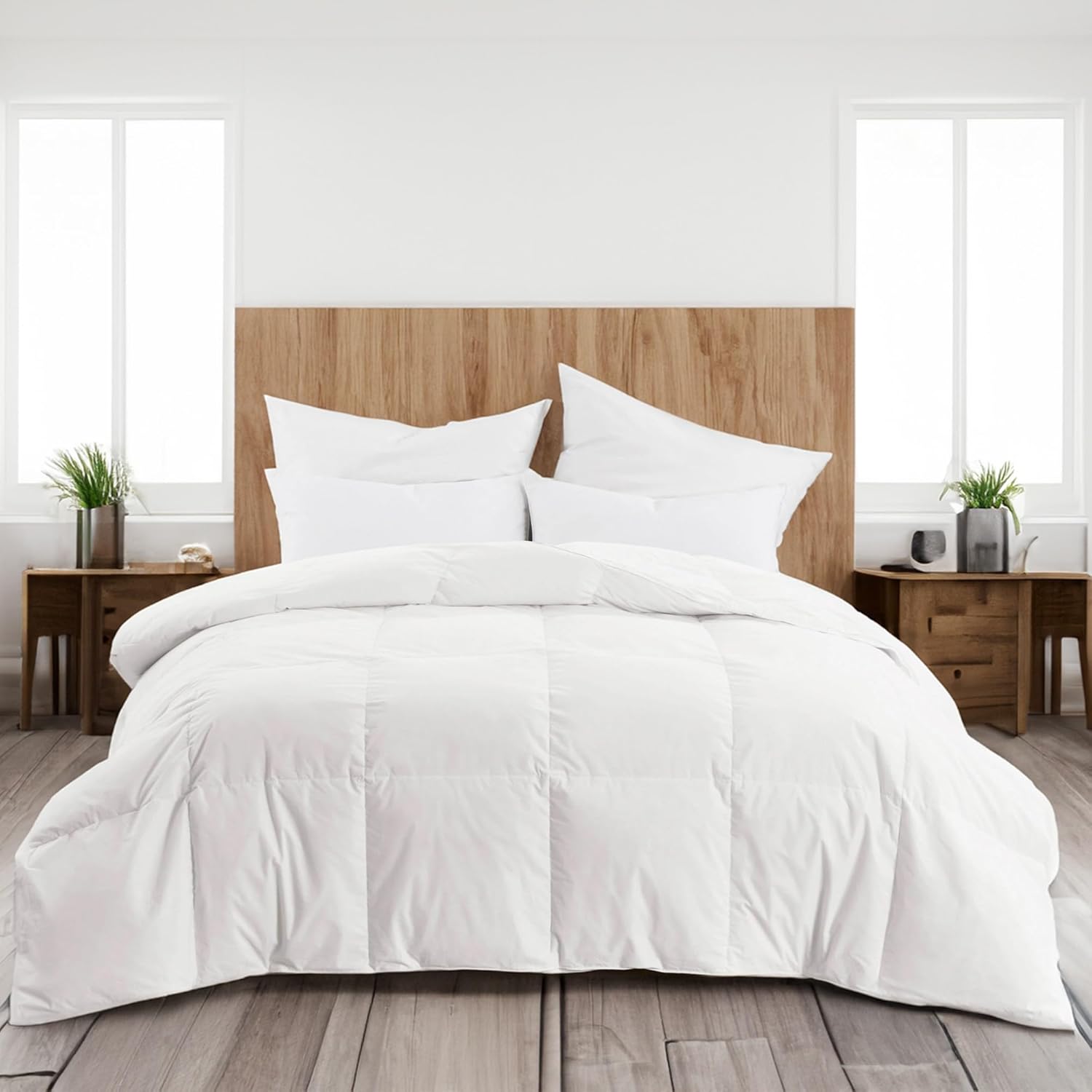 Highland Feather Summer Lightweight Airy White Goose Down Comforter with 300 Thread Count Tencel Organic Cotton Shell Luxurious Soft Duvet Insert Manufactured in Canada (600 Loft, Queen)