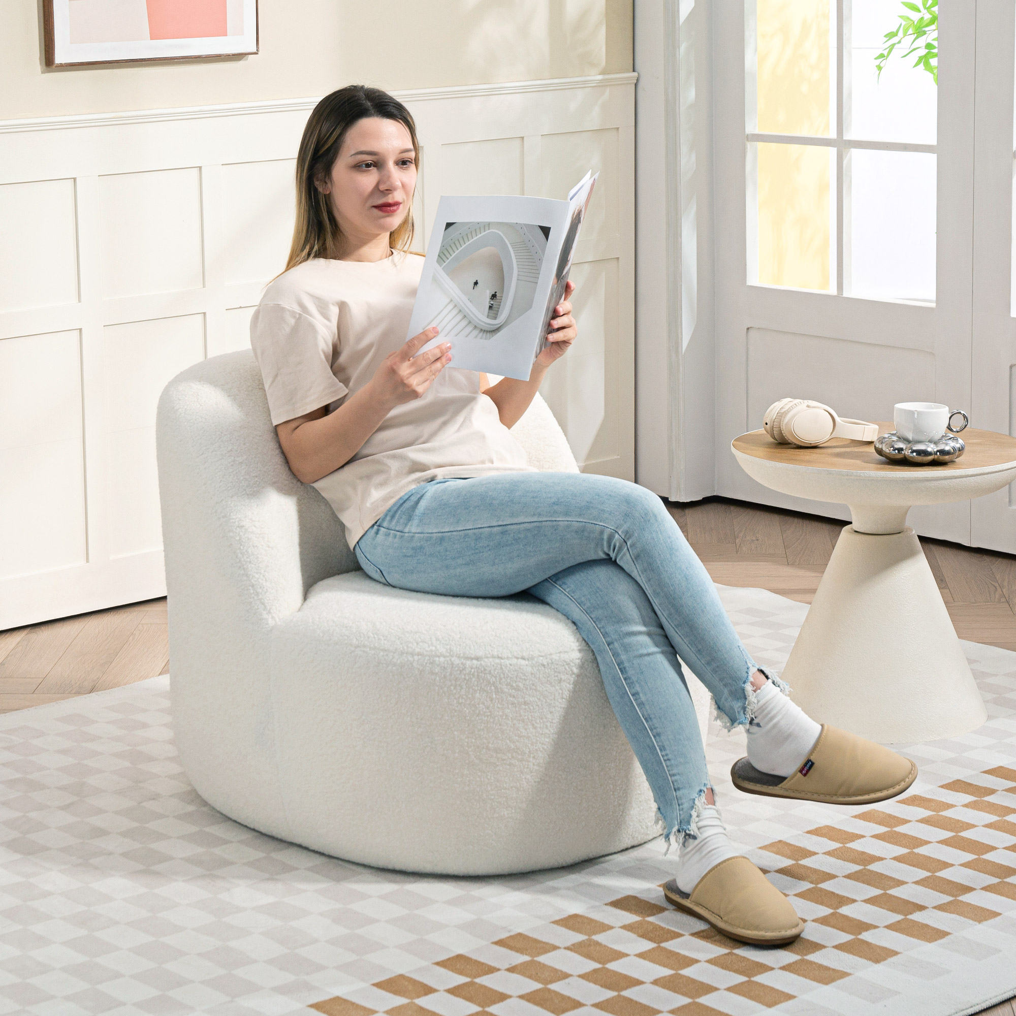 HOMCOM Wohnzimmerstuhl mit ergonomischer Rückenlehne aus Sherpa-Fleece und Schaumstoff, 73x82x71 cm, Cremeweiß
