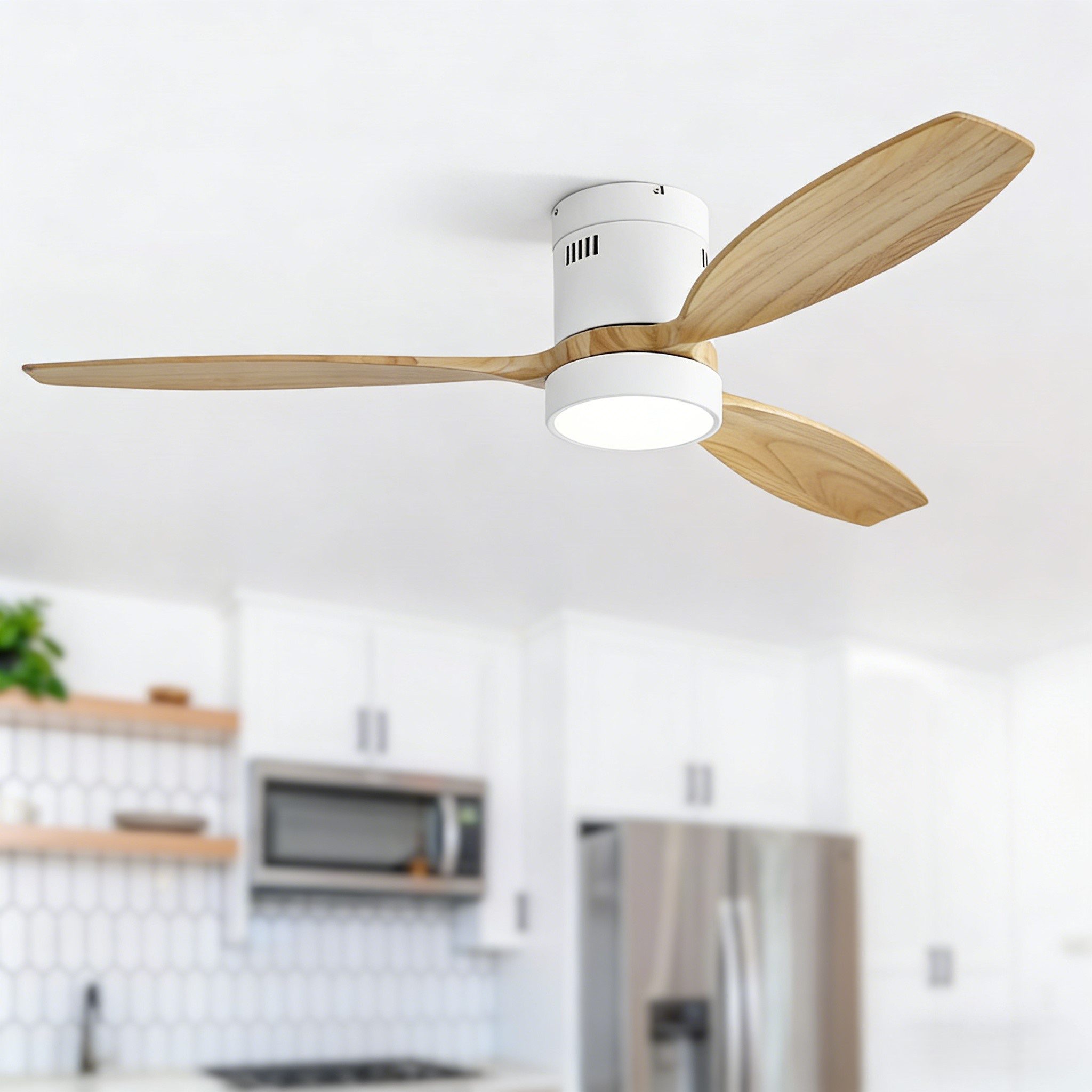 Deckenventilator Flach, 6 Geschwindigkeitsstufen, Memory-LED, 3 Massivholzflügel