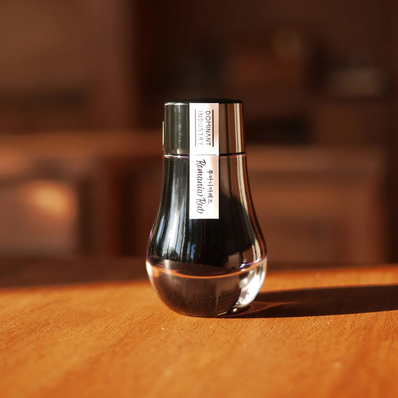 Dominant Industry Romania Red - Standard Ink Bottle