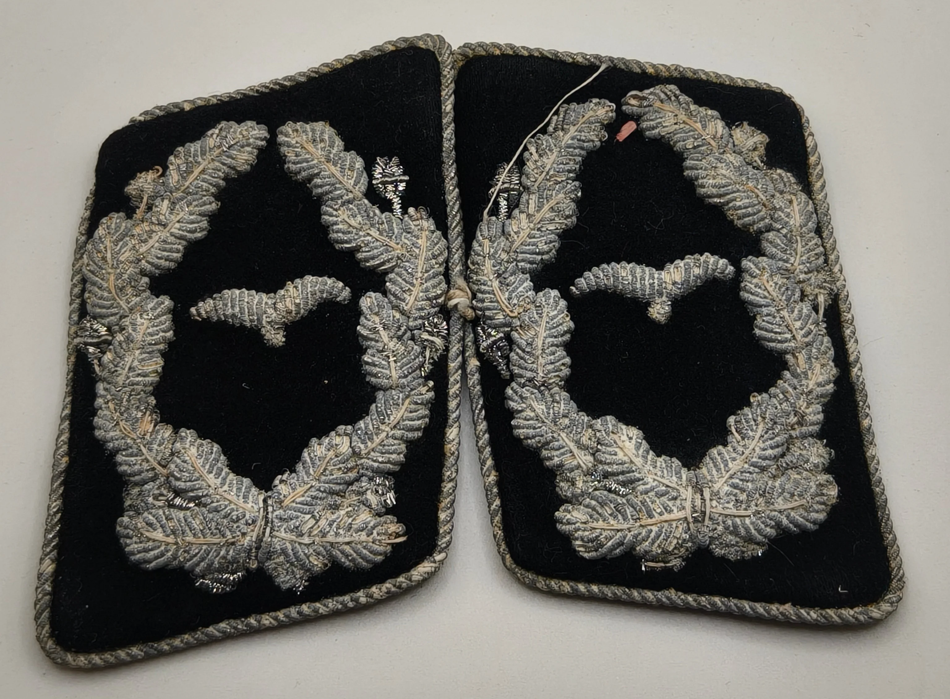 Luftwaffe Officers Collar Tabs. IIWW Germany.