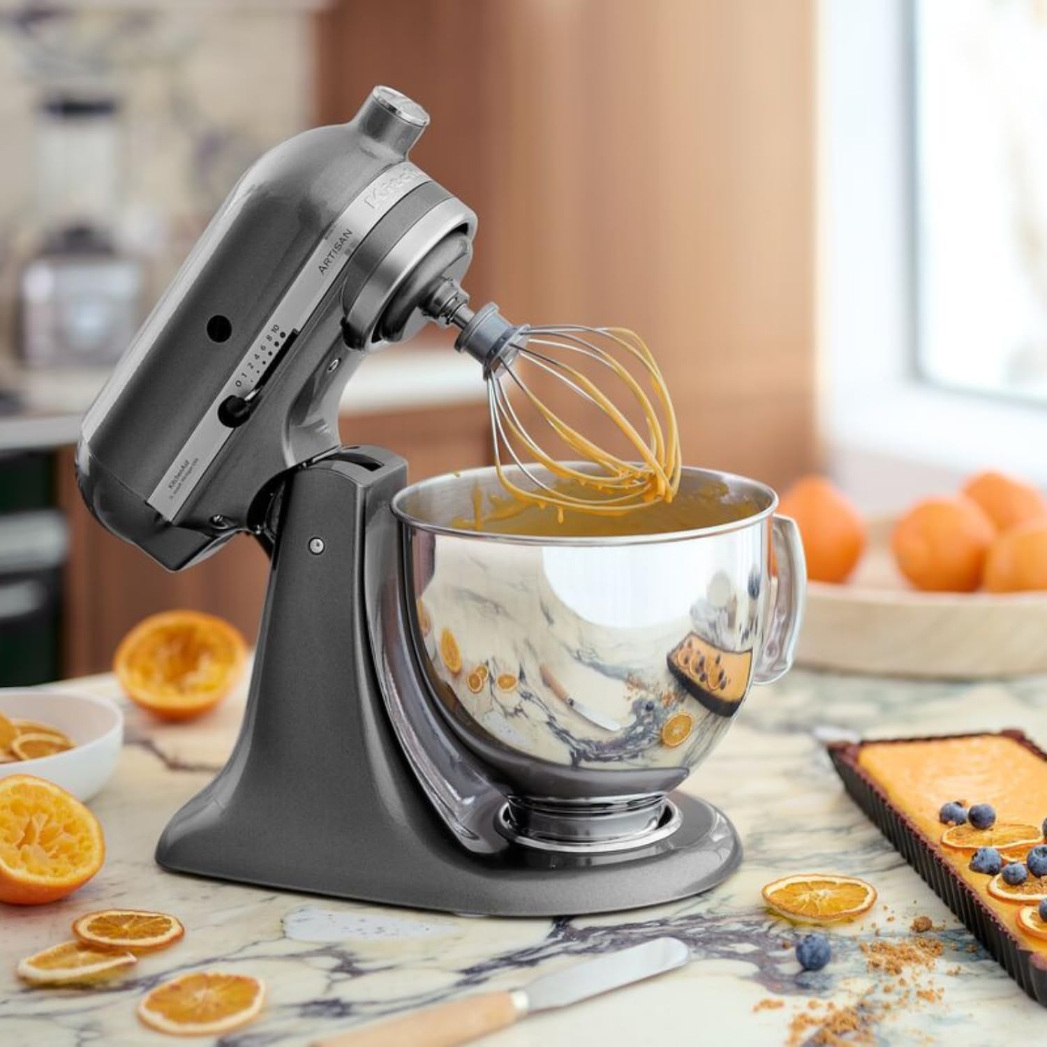 KitchenAid Küchenmaschine I Artisan I Kippbarem Food Processor I Teigknetmaschine mit 5 Zubehör | 2 Schüsseln aus Edelstahl | 4.8 L | Schwarz