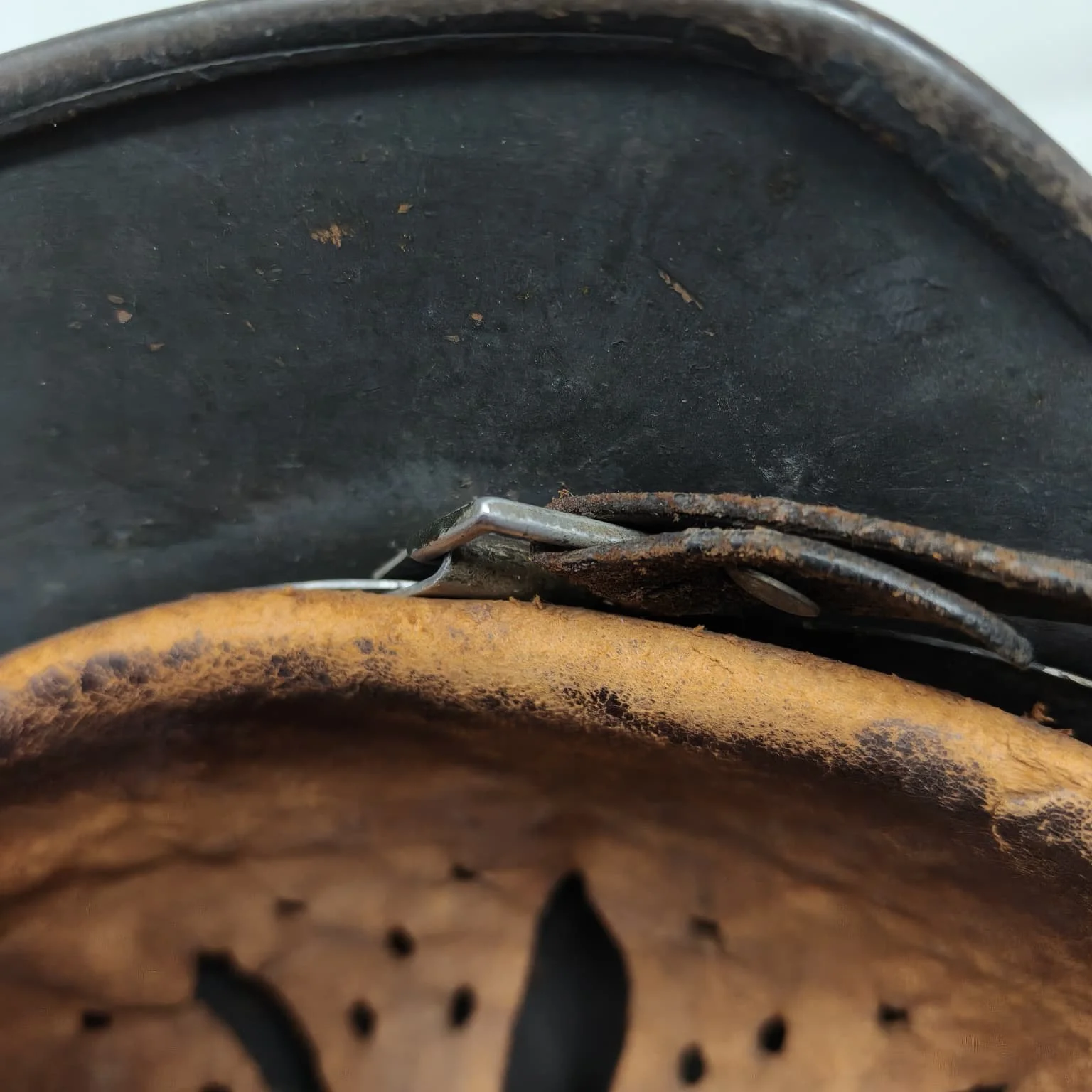 Casco Wehrmacht 1 calca
