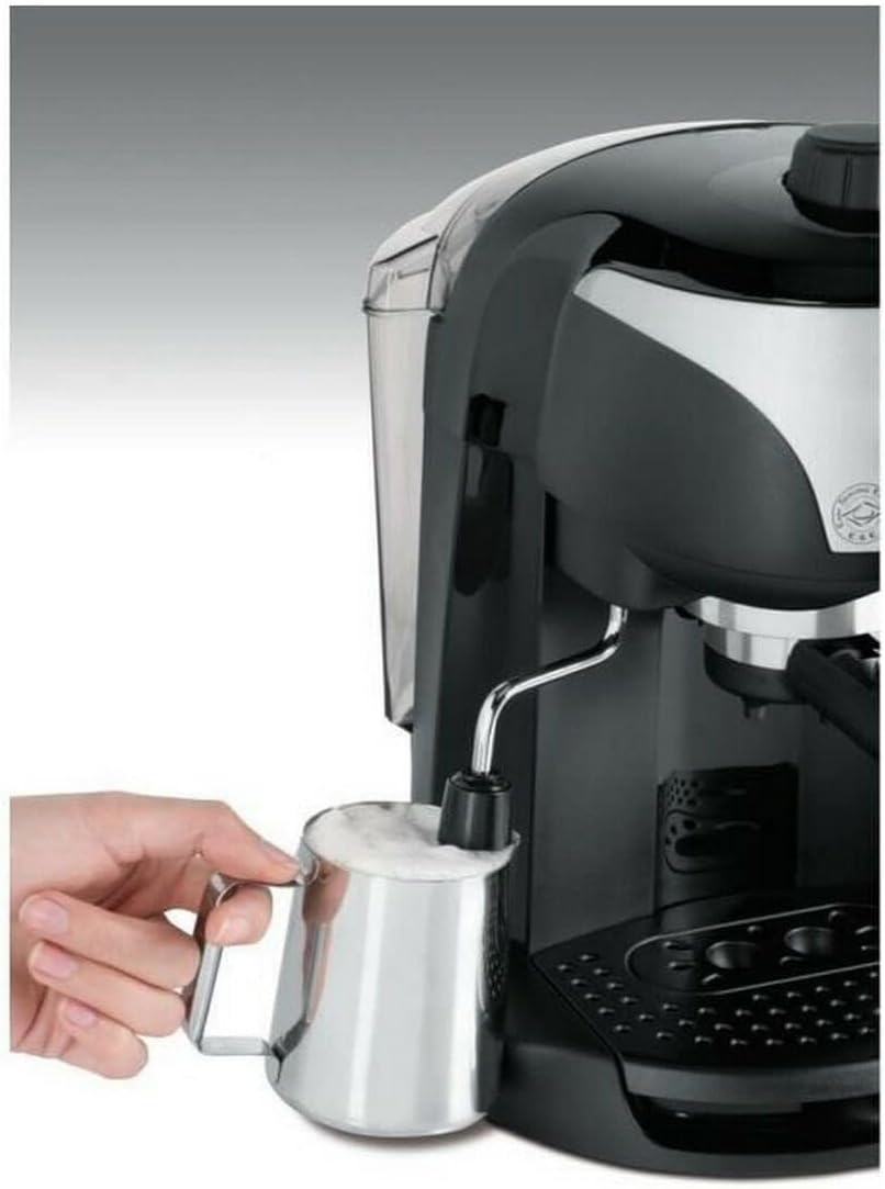 De'Longhi EC221.B macchina per caffè espresso con pompa in Acciaio inoxidabile, 1100W, 1L, nero