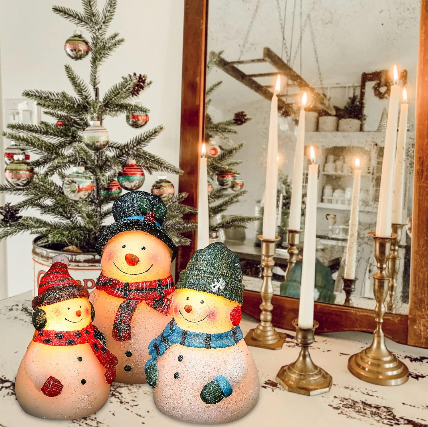 Weihnachten LED flammenlose Kerzen, Schneemann Neuheit Beleuchtung Batteriebetriebene Fernbedienung, Echtwachs LED Flackernde Kerzen Dekorativ für Urlaub, Schlafzimmer, Party (Schneemann-1)