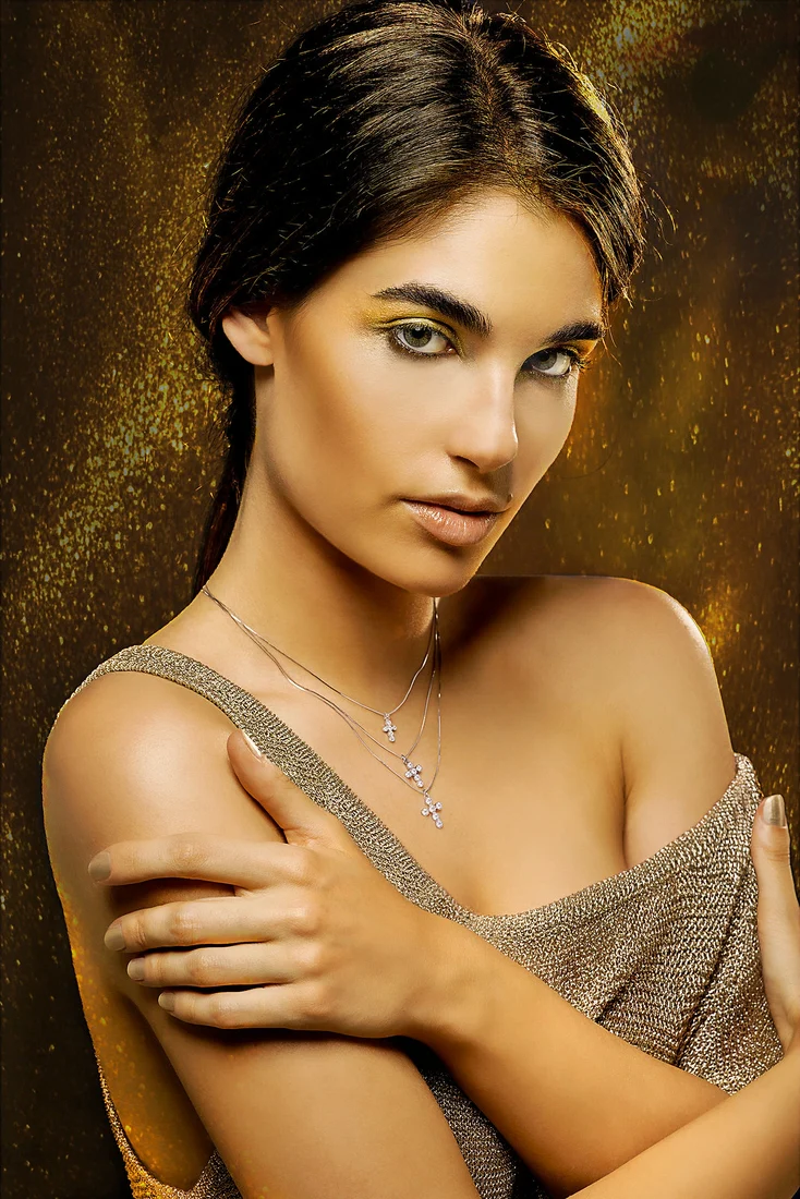 Collana Ambrosia Gioielli croce media in oro bianco e zirconi AGZ 362