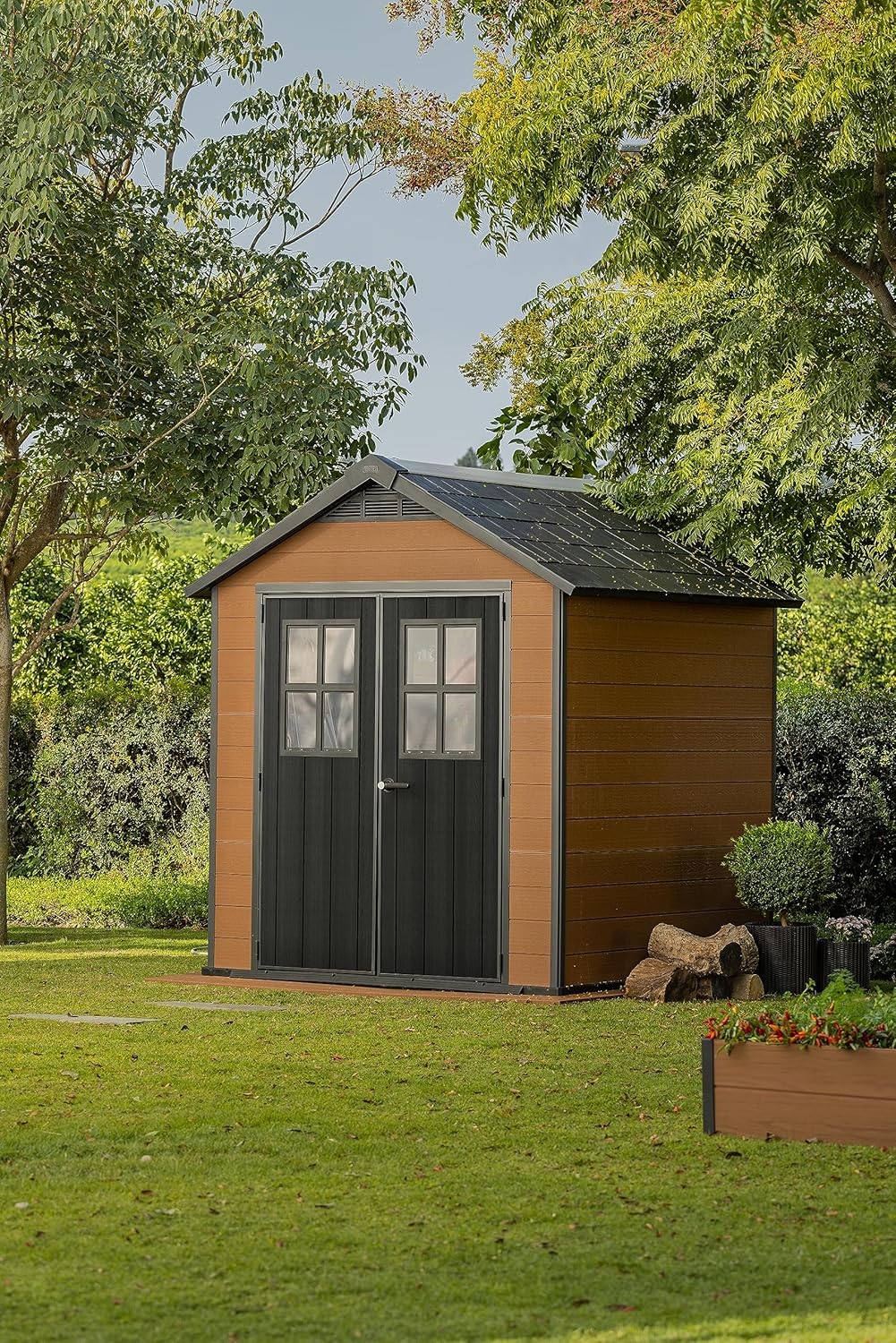 Keter Casetta da Giardino Newton 757, Effetto Legno, Marrone, 4,5 m², 228x223,5x252H cm