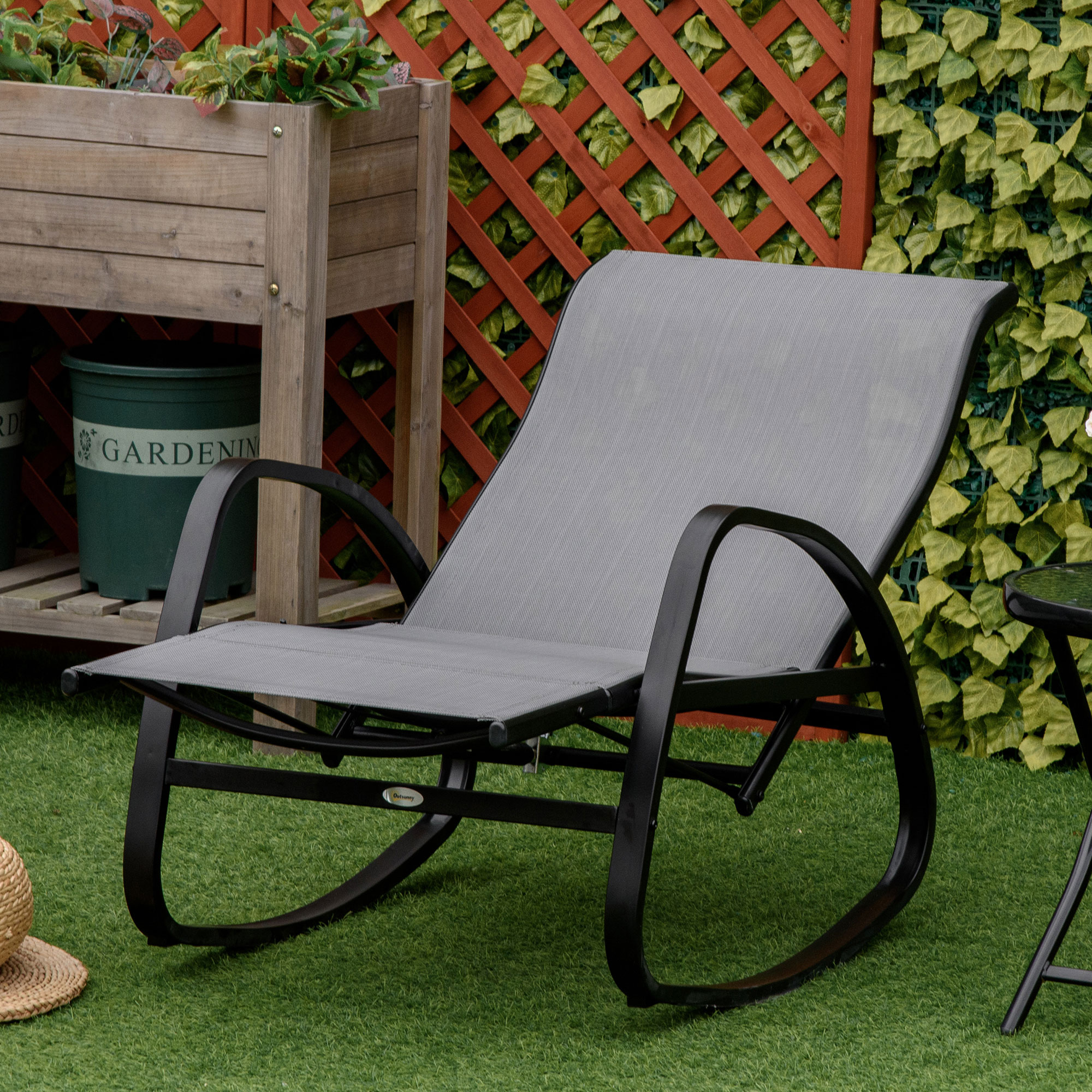 Outsunny Schaukelstuhl Schaukelliege mit Rückenlehne Fußstütze verstellbar Gartenliege Schwungliege bis 160 kg belastbar Texteline Grau 90 x 64 x 96,5 cm