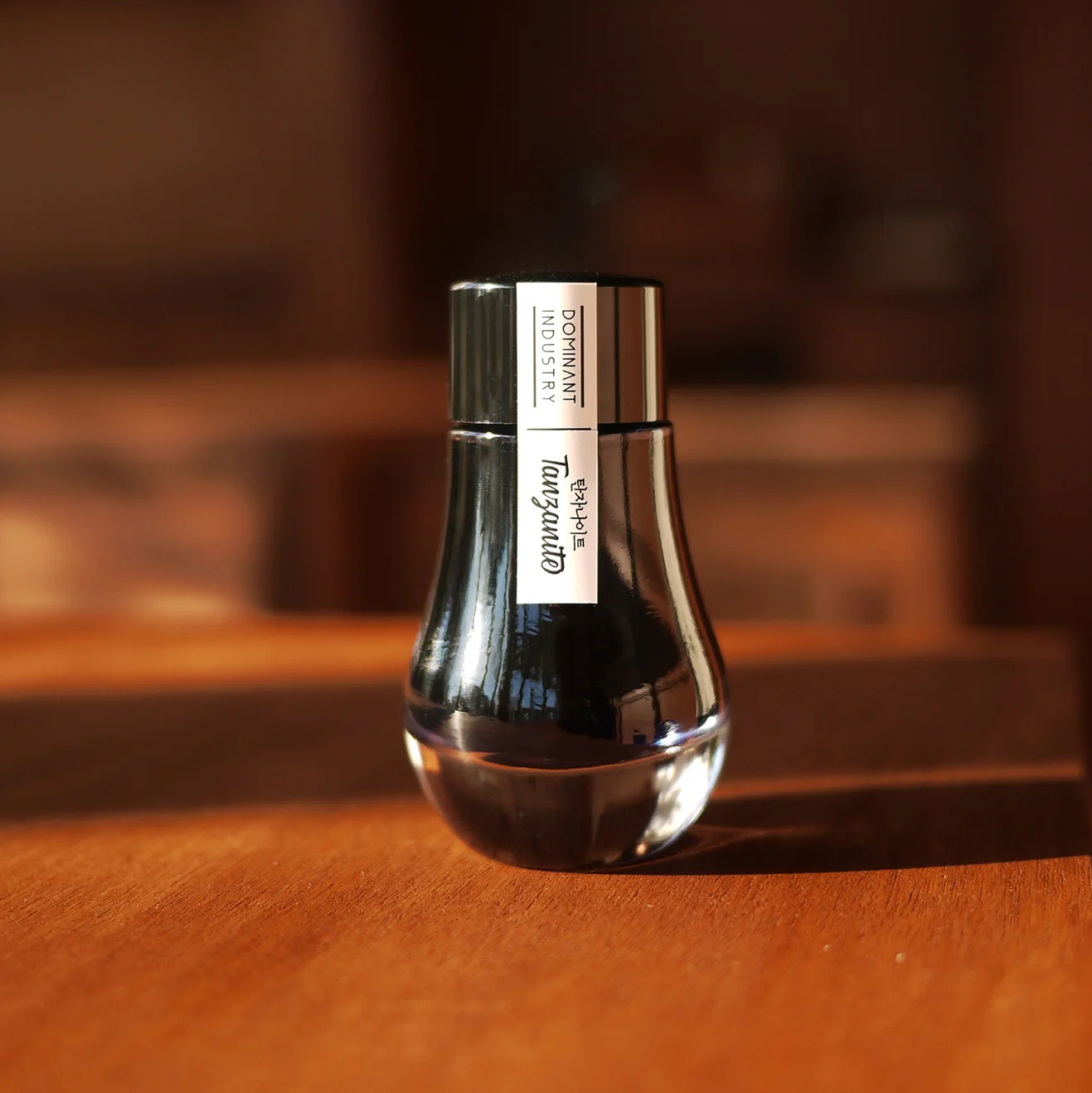 Dominant Industry Tanzanite - Pearl Series Ink Bottle