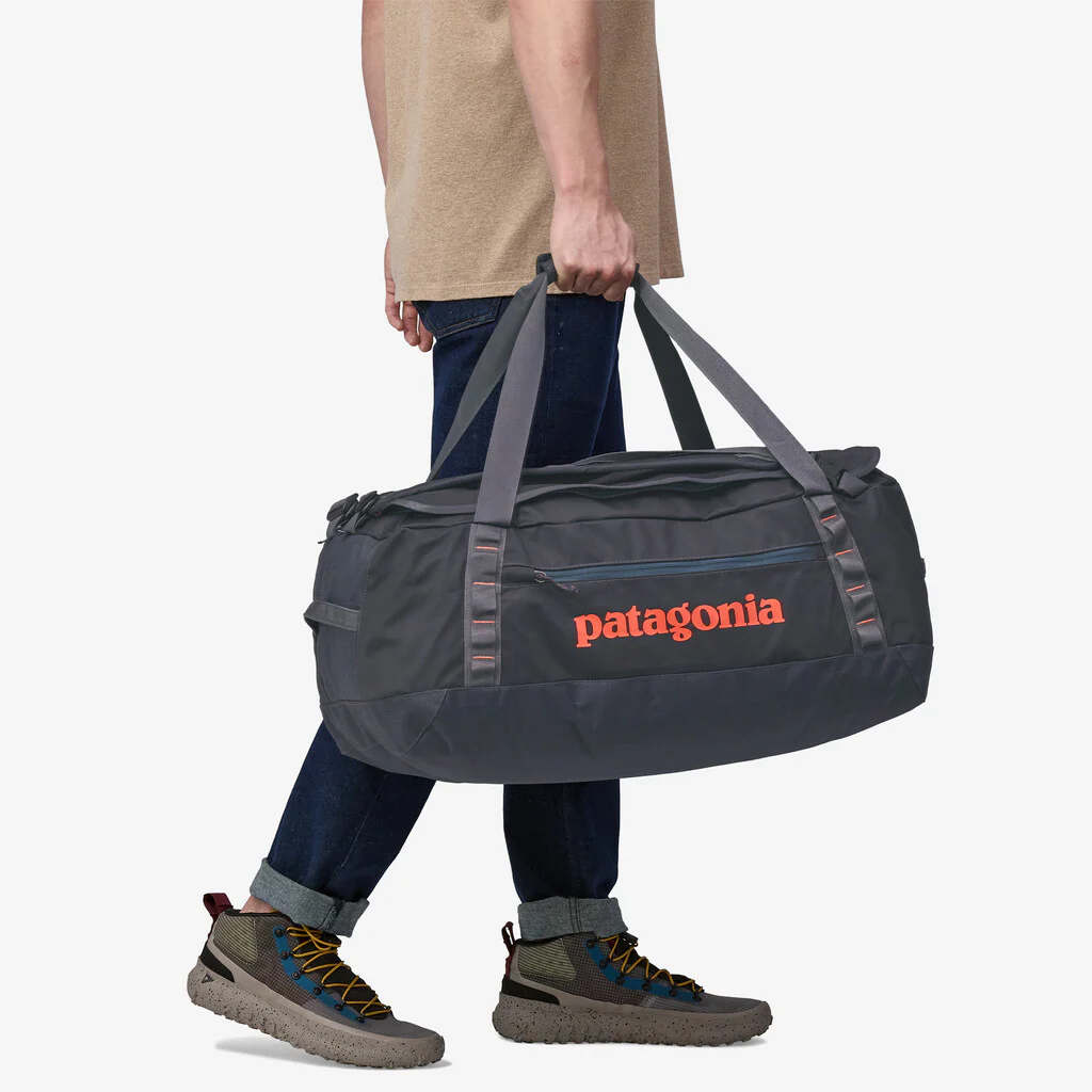 Black Hole Borsone 55L – Borsa da Viaggio Capiente e Resistente