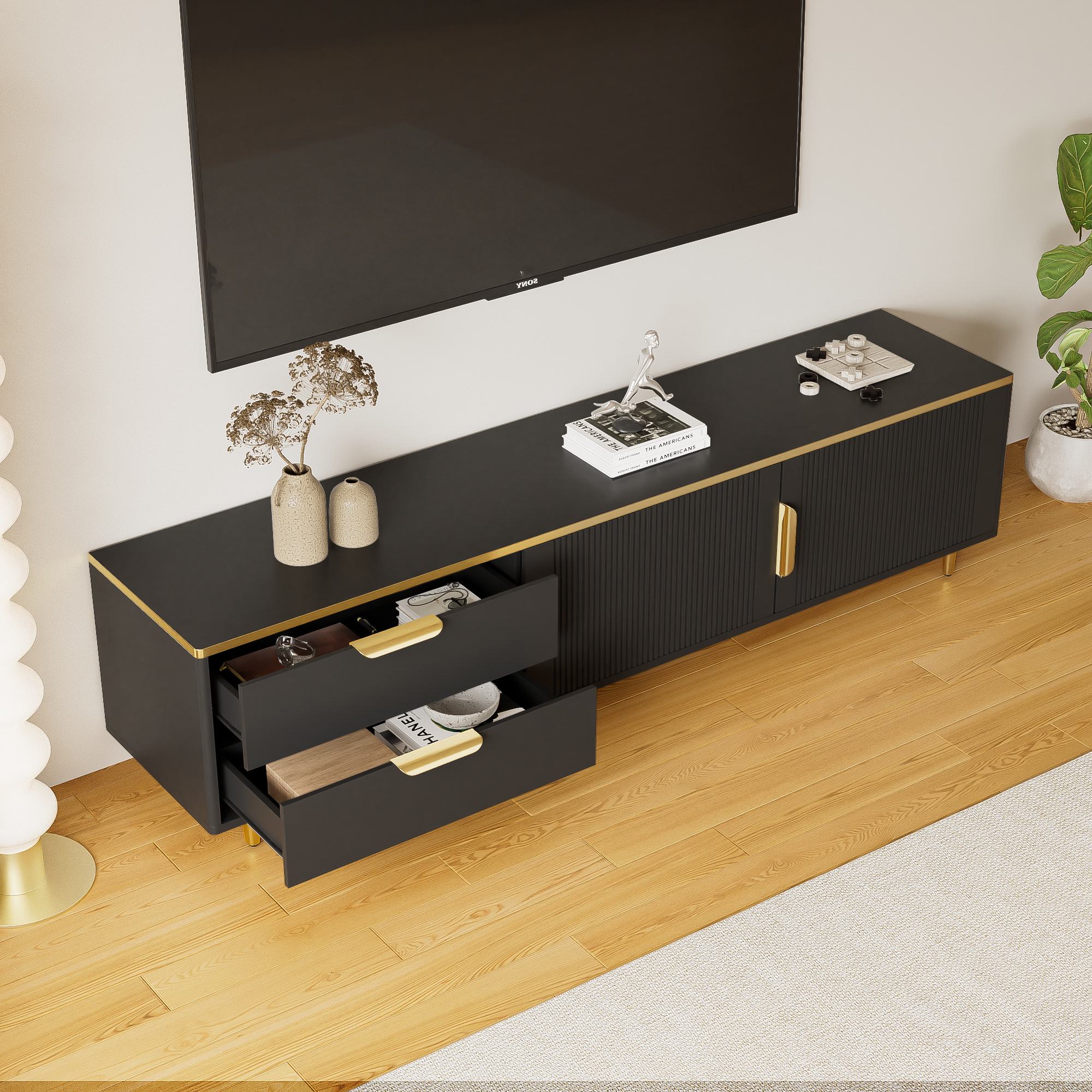 TV-Schrank mit geschnitzter Textur, vergoldeten Griffen und Marmorstruktur für elegantes Wohnzimmer, schwarz