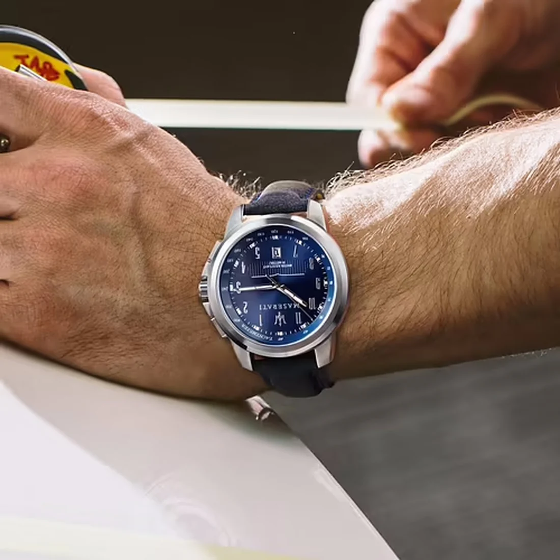 Orologio Maserati Successo blu e acciaio cinturino in pelle R8851121003