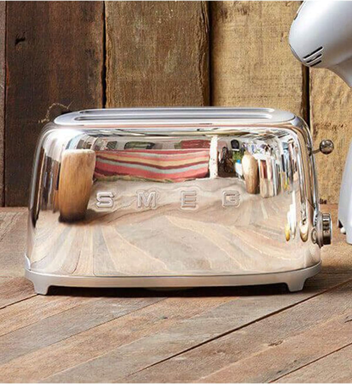 Smeg, 2x2 TSF01SSEU -Toaster, 2 Schlitze für 2 Scheiben, 6 Vergoldungsniveaus, Heizfunktion, Abtau- und Bagel- Funktion, Sammelschublade, 950W, Chrom