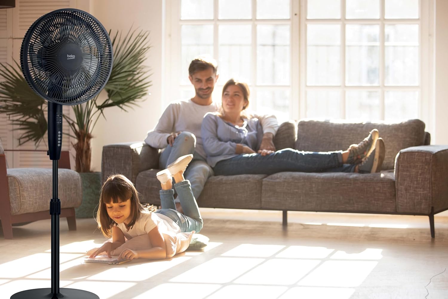 Beko - EFS5100B - Pedestal Fan, 45 W, 3 Speed, Adjustable Height and Tilt - Black, 45.2 x 40 x 135 cm